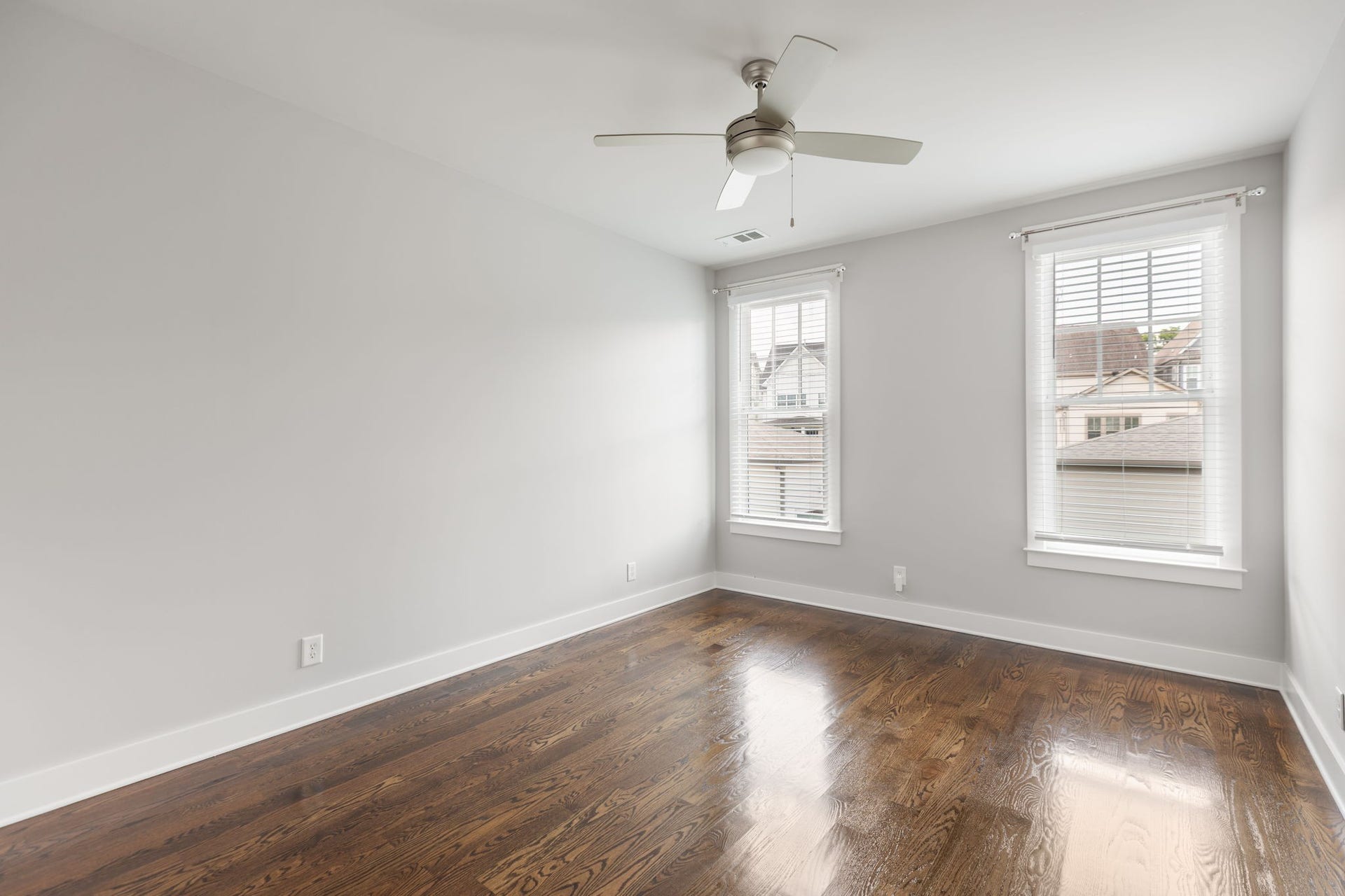 1917 Warfield Dr, Nashville, TN 37215 1917 Warfield Dr, Nashville, TN 37215