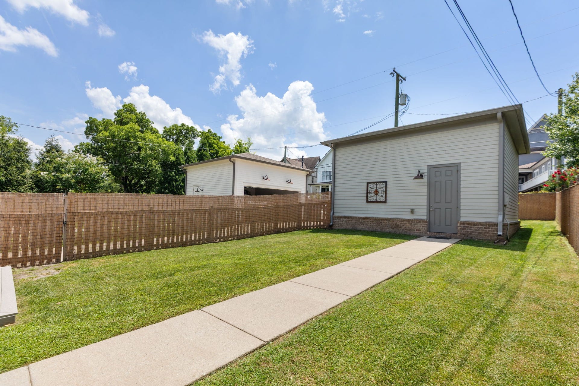 1917 Warfield Dr, Nashville, TN 37215 1917 Warfield Dr, Nashville, TN 37215