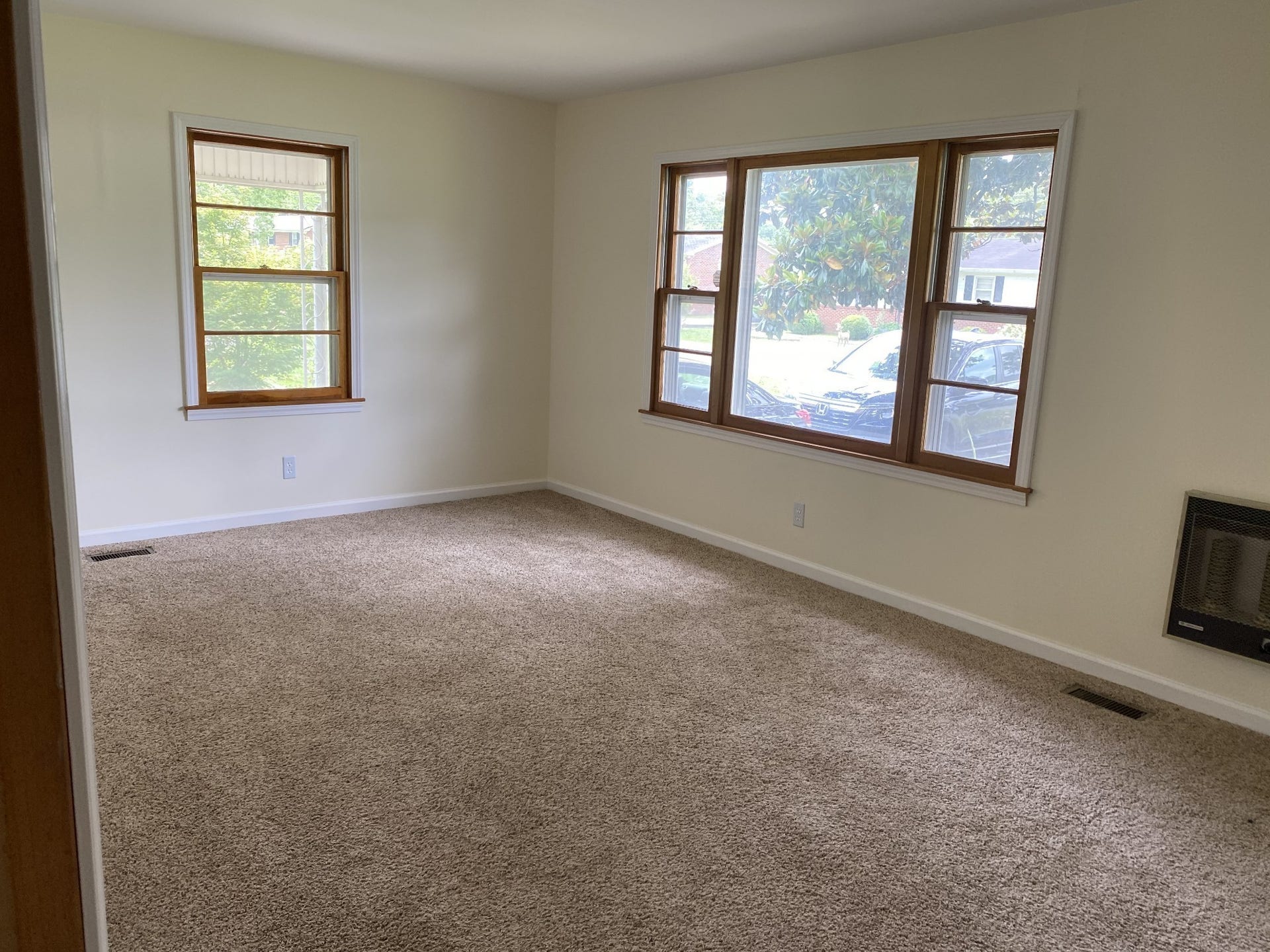 204 Laurel St, Woodbury, TN 37190 204 Laurel St, Woodbury, TN 37190