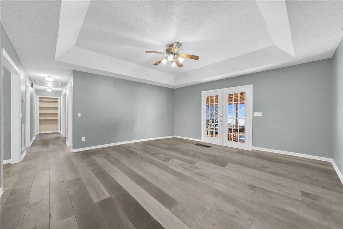 861 Circle Dr, Manchester, TN 37355 861 Circle Dr, Manchester, TN 37355