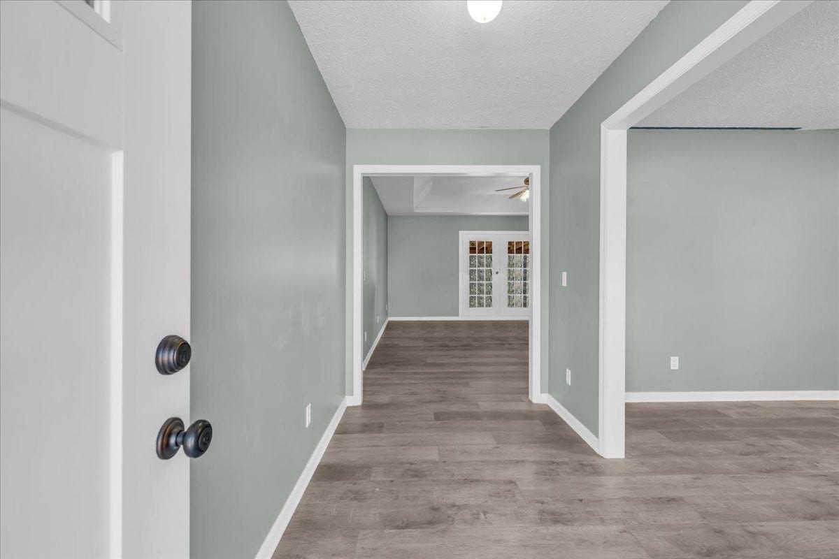 861 Circle Dr, Manchester, TN 37355 861 Circle Dr, Manchester, TN 37355