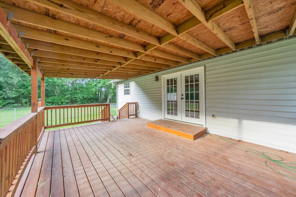 861 Circle Dr, Manchester, TN 37355 861 Circle Dr, Manchester, TN 37355