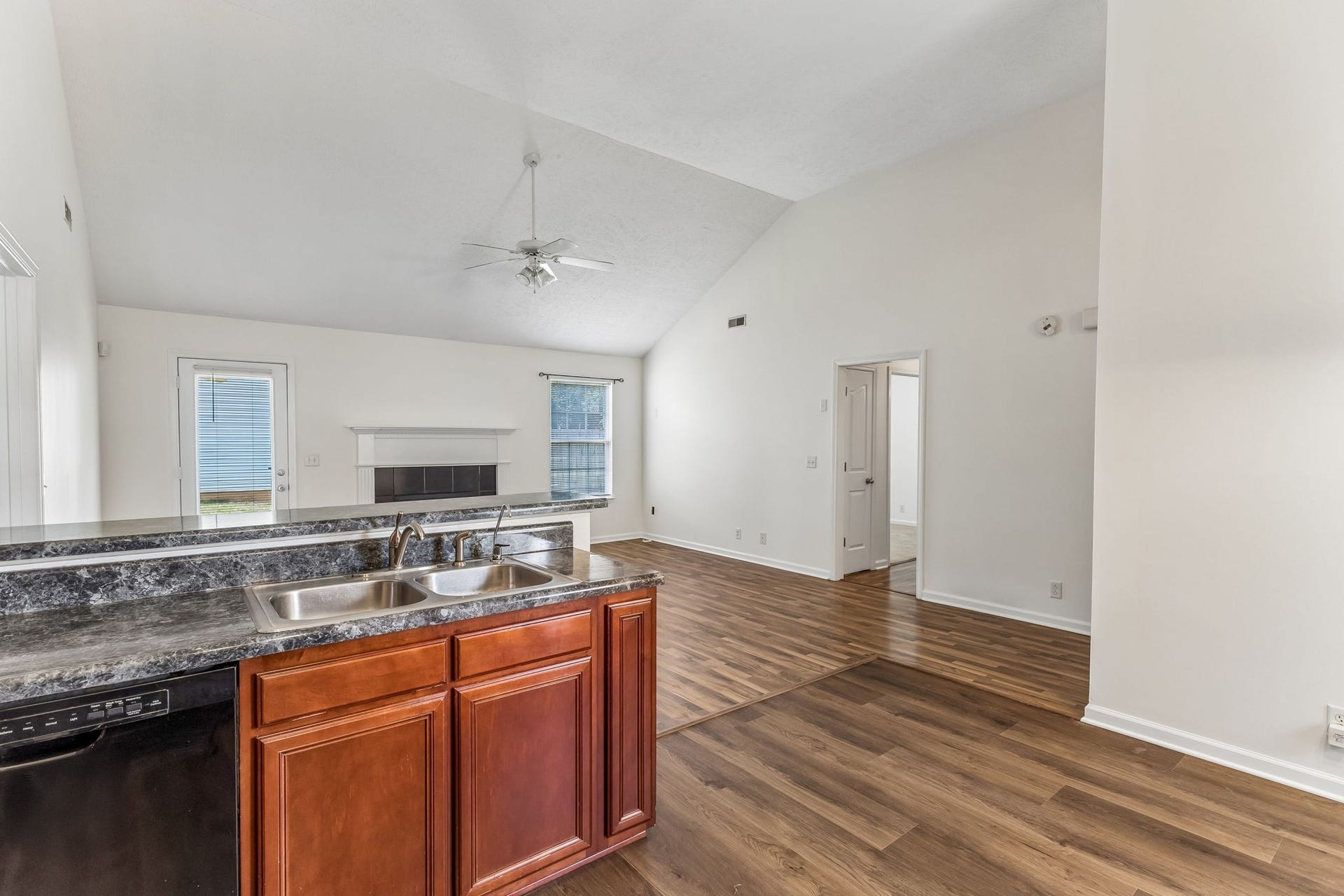 3270 Prater Ct, Murfreesboro, TN 37128 3270 Prater Ct, Murfreesboro, TN 37128