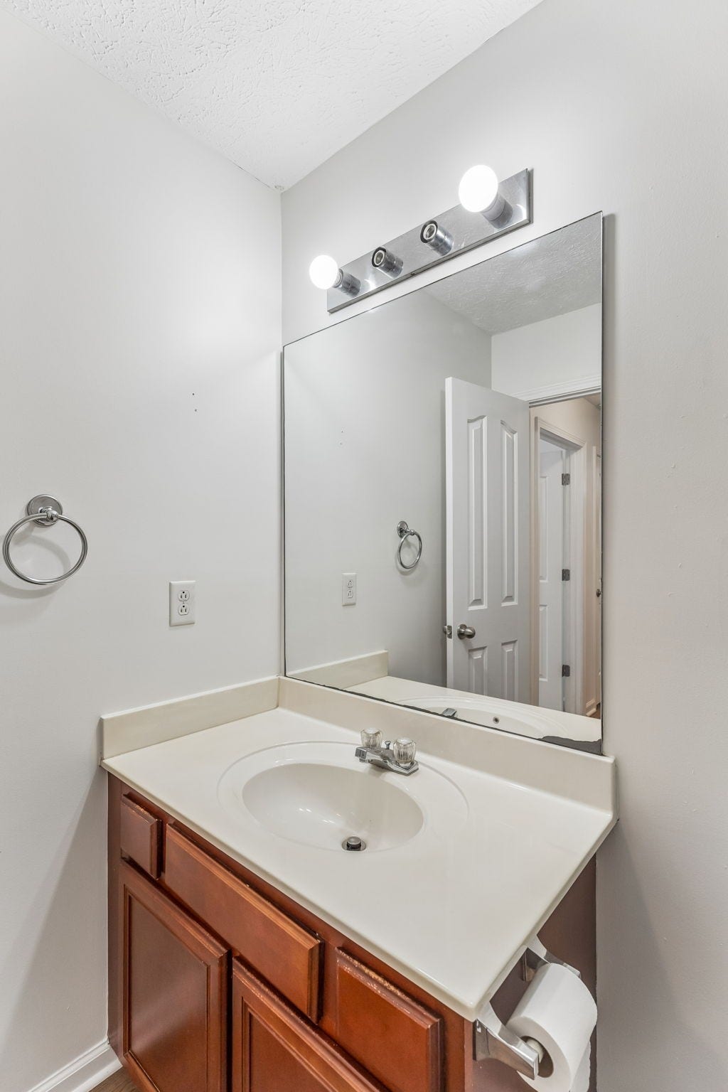3270 Prater Ct, Murfreesboro, TN 37128 3270 Prater Ct, Murfreesboro, TN 37128