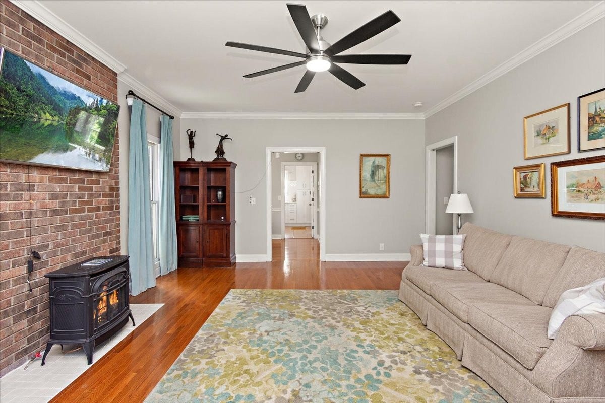 3228 E Compton Rd, Murfreesboro, TN 37130 3228 E Compton Rd, Murfreesboro, TN 37130