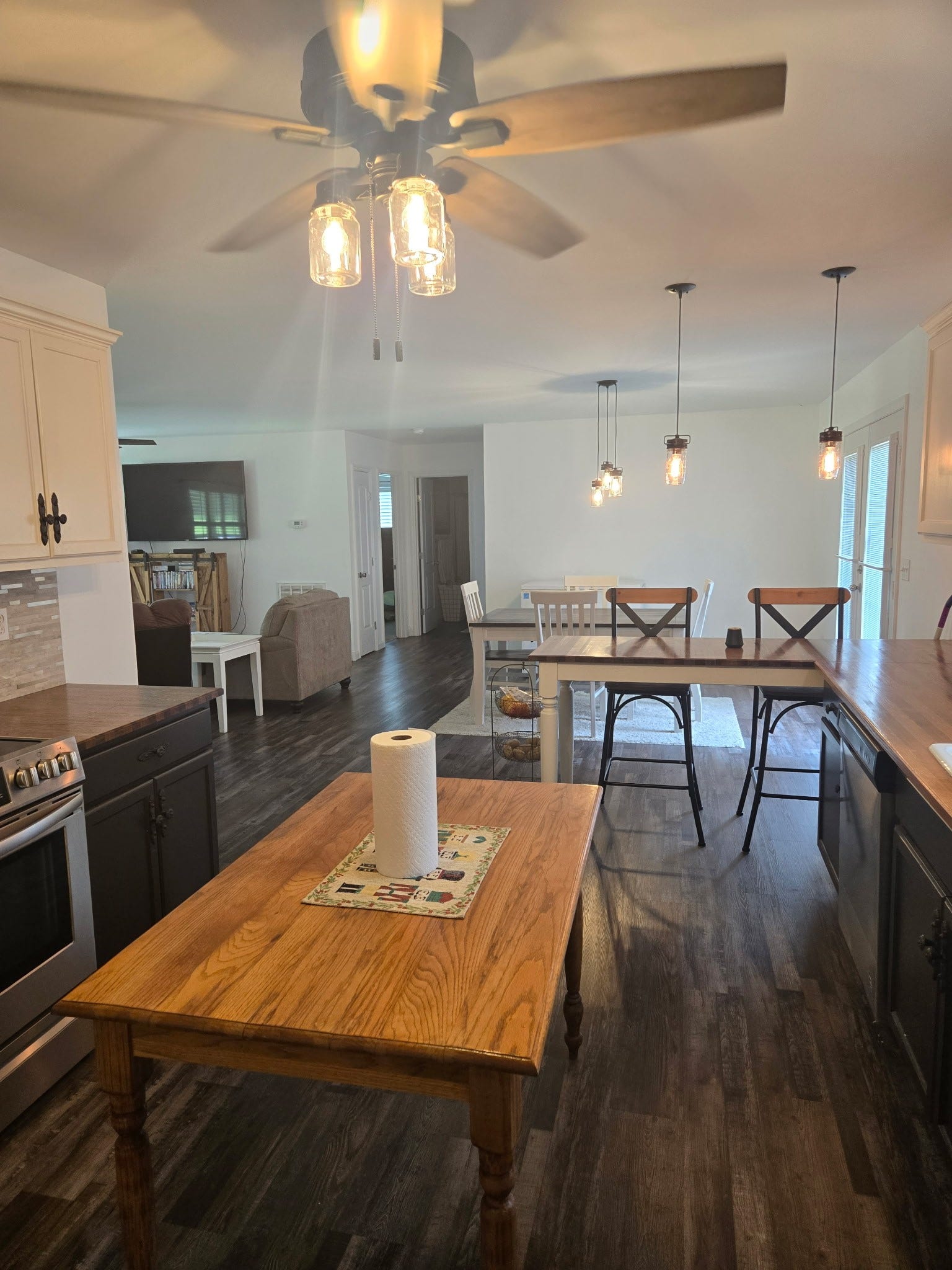 9372 Elk Ridge Rd, Mount Pleasant, TN 38474 9372 Elk Ridge Rd, Mount Pleasant, TN 38474