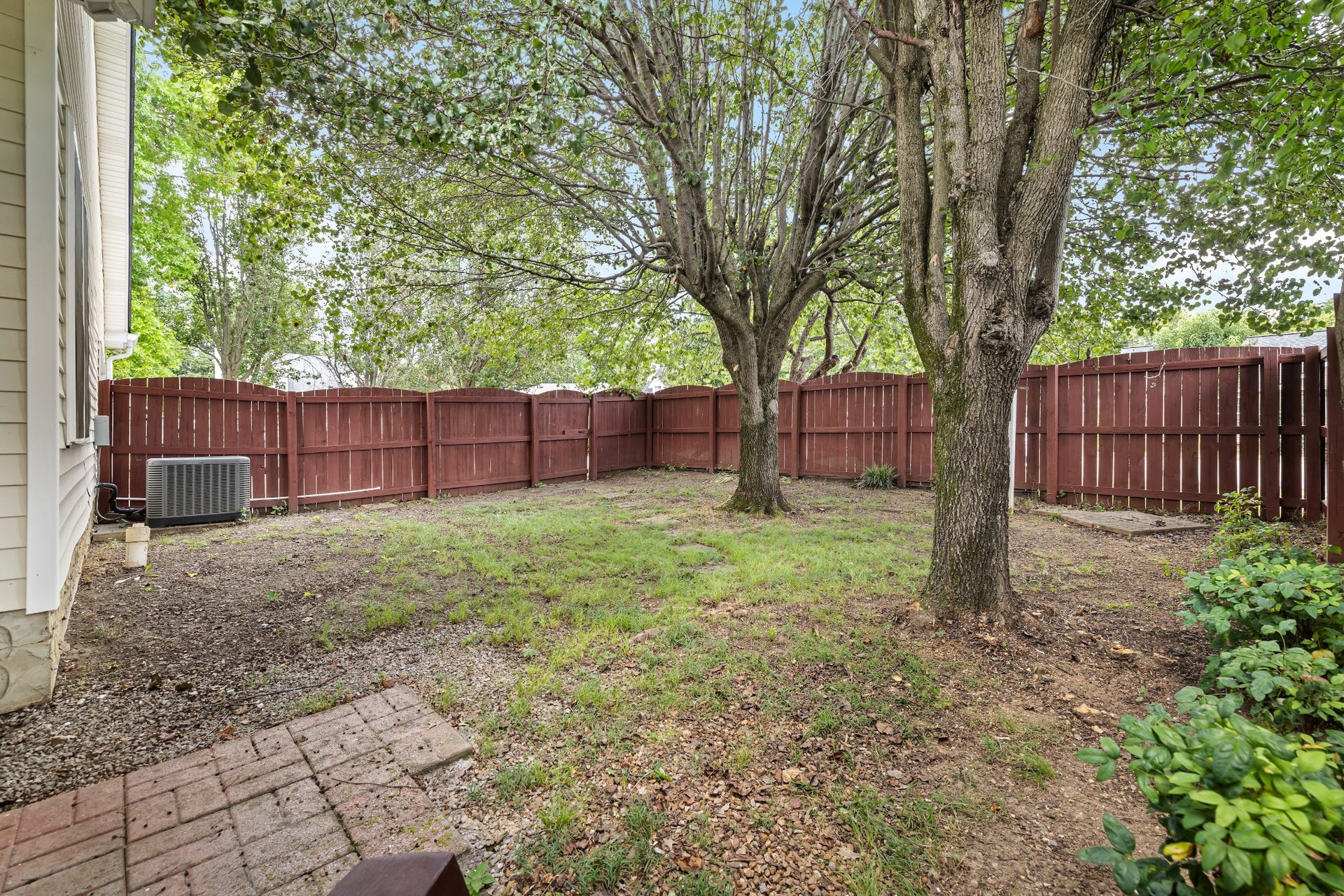 2735 Roscommon Dr, Murfreesboro, TN 37128 2735 Roscommon Dr, Murfreesboro, TN 37128