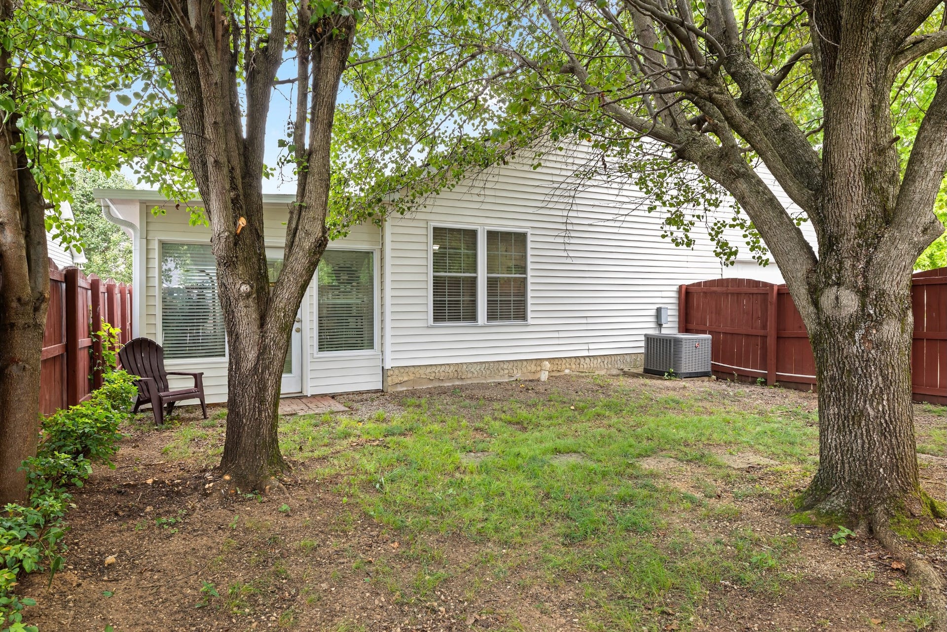 2735 Roscommon Dr, Murfreesboro, TN 37128 2735 Roscommon Dr, Murfreesboro, TN 37128