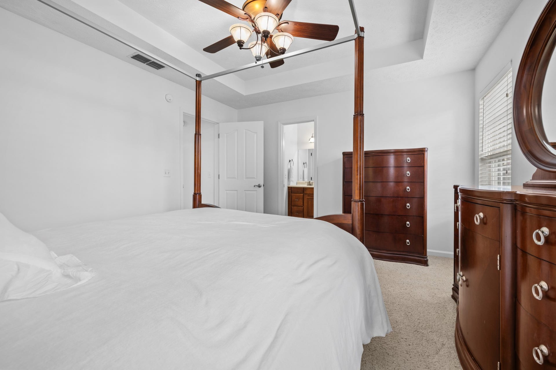 2735 Roscommon Dr, Murfreesboro, TN 37128 2735 Roscommon Dr, Murfreesboro, TN 37128