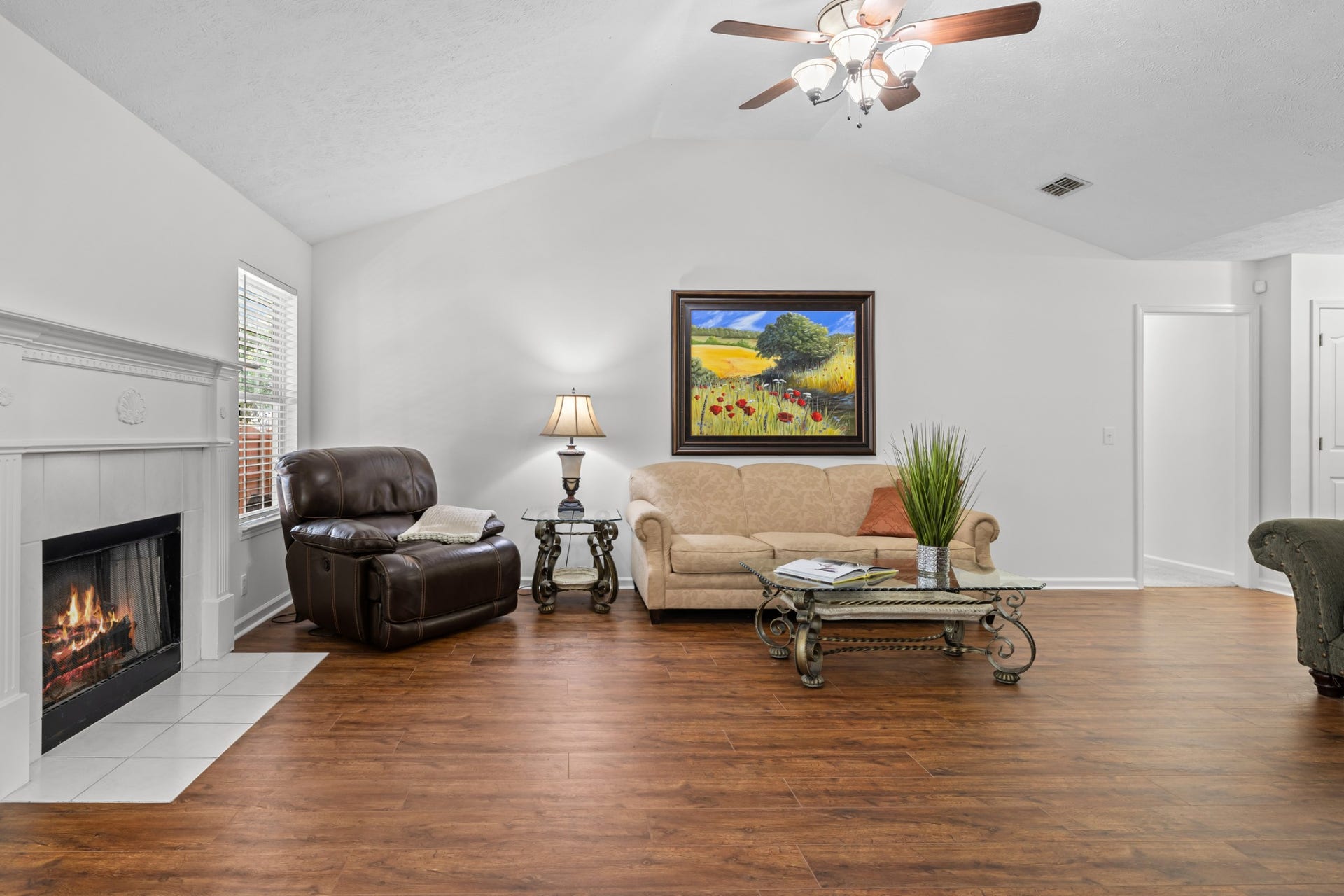 2735 Roscommon Dr, Murfreesboro, TN 37128 2735 Roscommon Dr, Murfreesboro, TN 37128