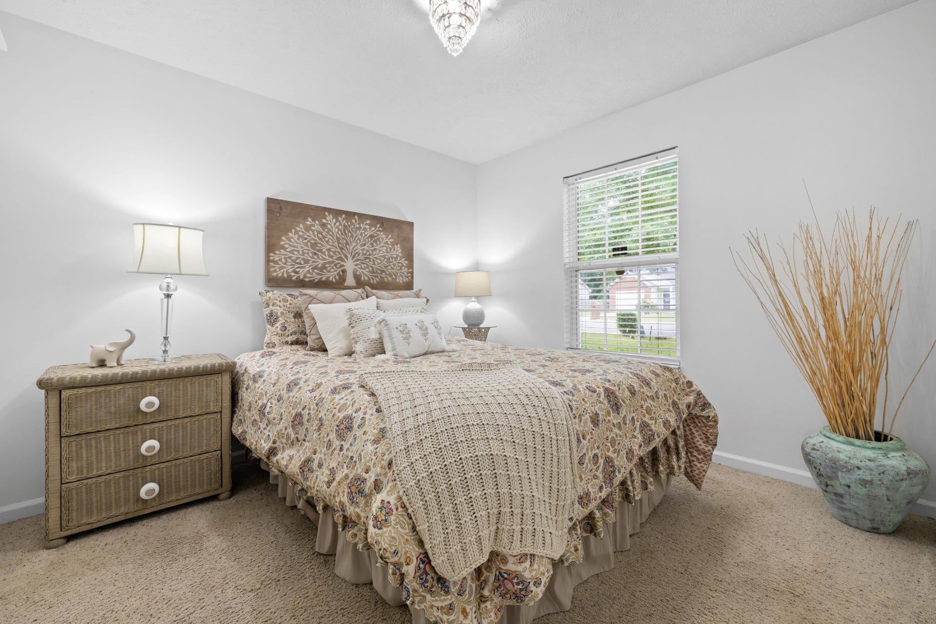 2735 Roscommon Dr, Murfreesboro, TN 37128 2735 Roscommon Dr, Murfreesboro, TN 37128