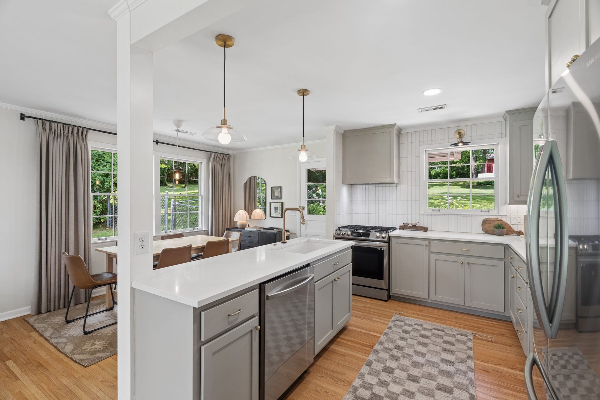 154 Lake Park Dr, Nashville, TN 37211 154 Lake Park Dr, Nashville, TN 37211