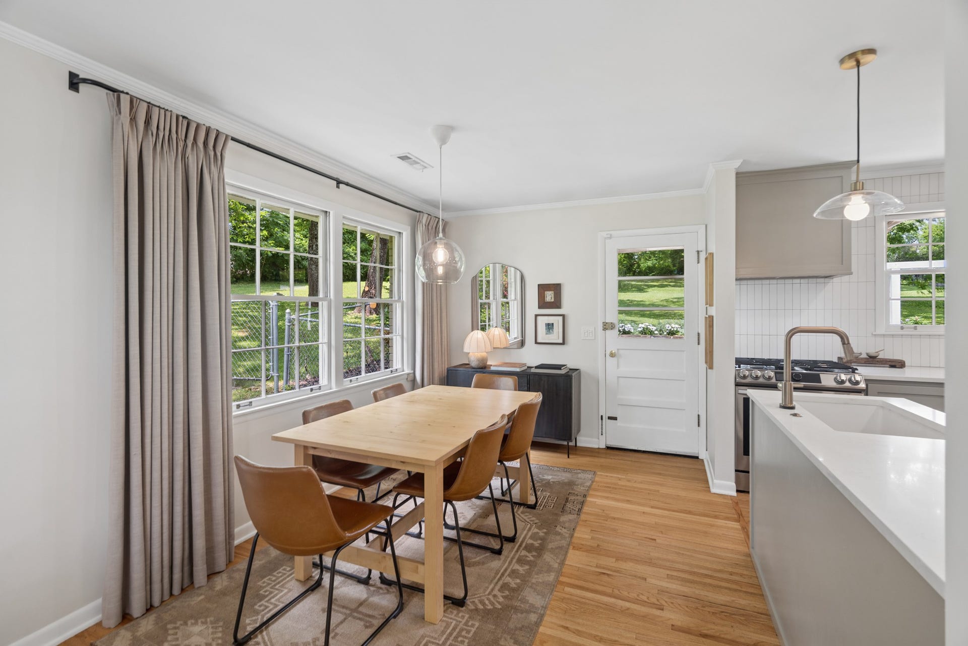 154 Lake Park Dr, Nashville, TN 37211 154 Lake Park Dr, Nashville, TN 37211