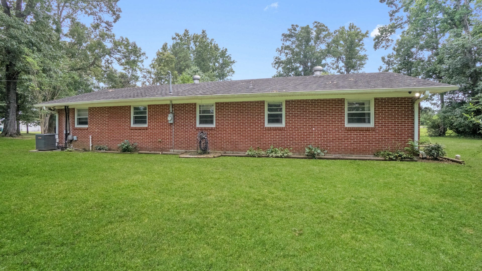 2360 Murfreesboro Hwy, Manchester, TN 37355 2360 Murfreesboro Hwy, Manchester, TN 37355