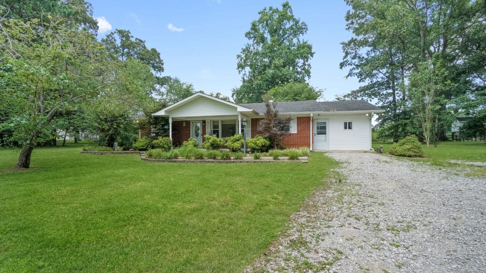 2360 Murfreesboro Hwy, Manchester, TN 37355 2360 Murfreesboro Hwy, Manchester, TN 37355