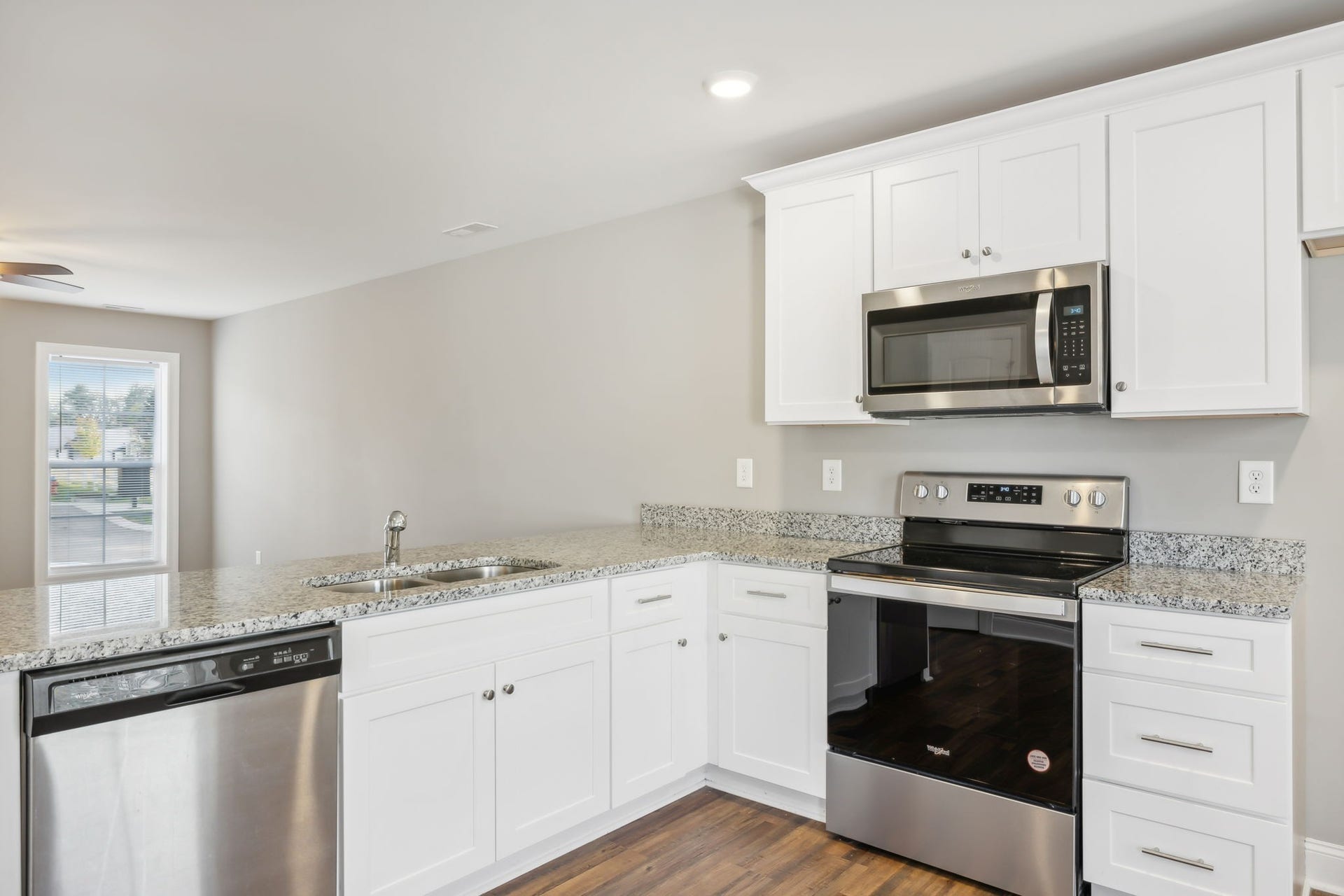 906 Sutton Cv, Columbia, TN 38401 906 Sutton Cv, Columbia, TN 38401