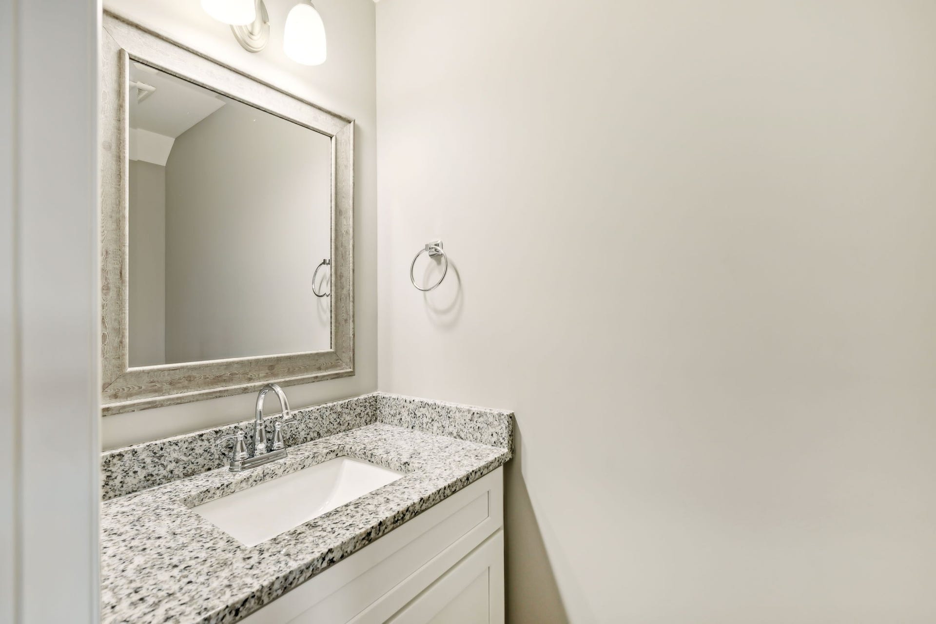 906 Sutton Cv, Columbia, TN 38401 906 Sutton Cv, Columbia, TN 38401