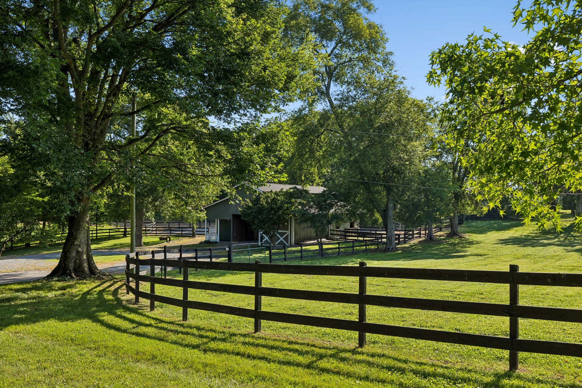 3188 Hampshire Pike, Mount Pleasant, TN 38474 3188 Hampshire Pike, Mount Pleasant, TN 38474