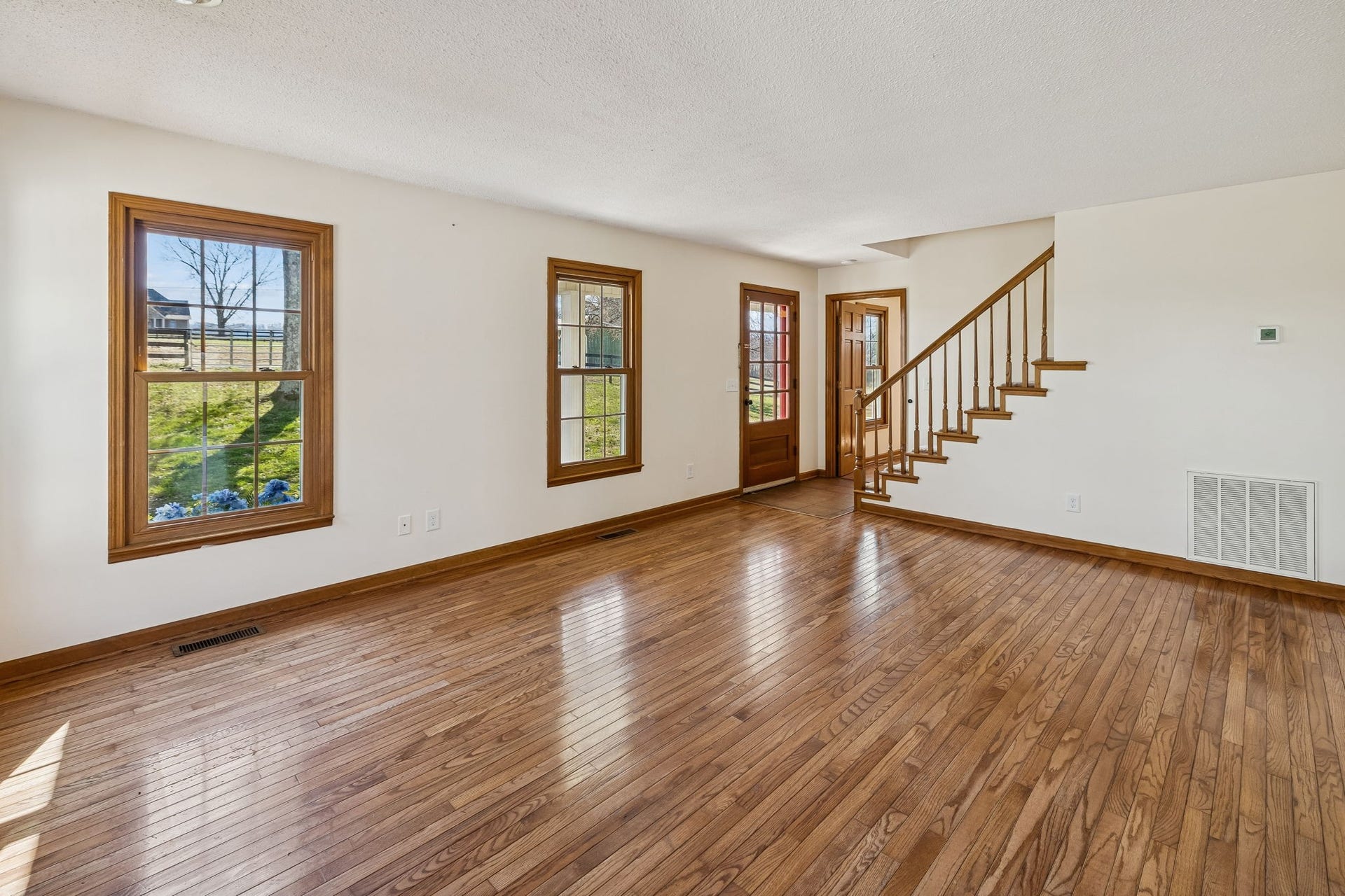 3188 Hampshire Pike, Mount Pleasant, TN 38474 3188 Hampshire Pike, Mount Pleasant, TN 38474