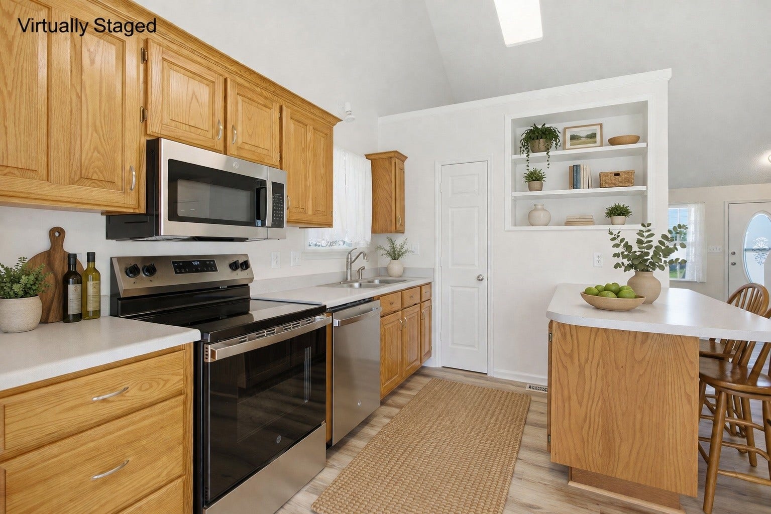 104 Creekview Dr, Columbia, TN 38401