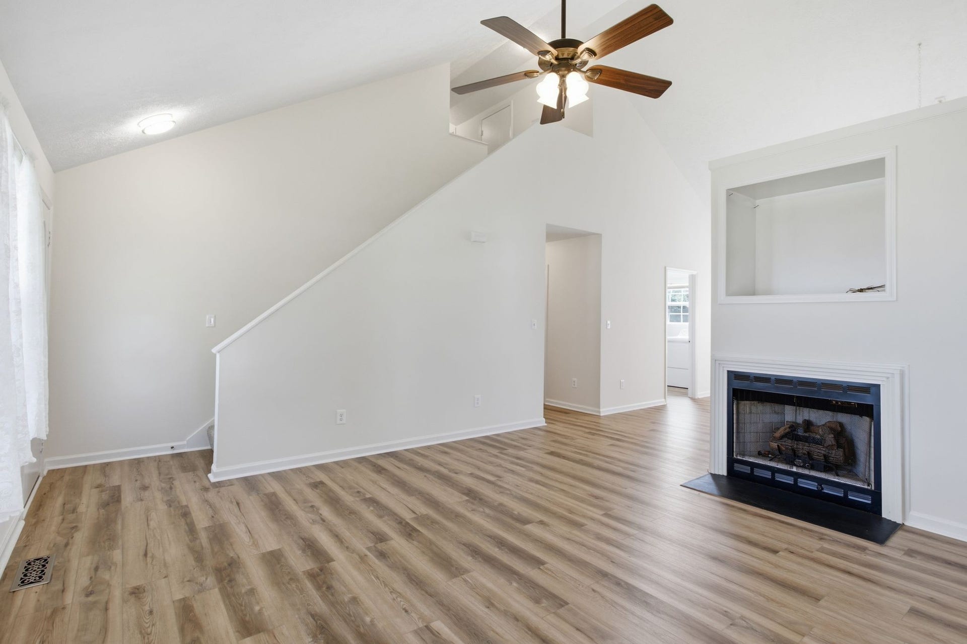 Crisp, clean and freshly painted with a neutral color palette throughout!  Waiting for you to put your personal touch with color accents. New fan as well!