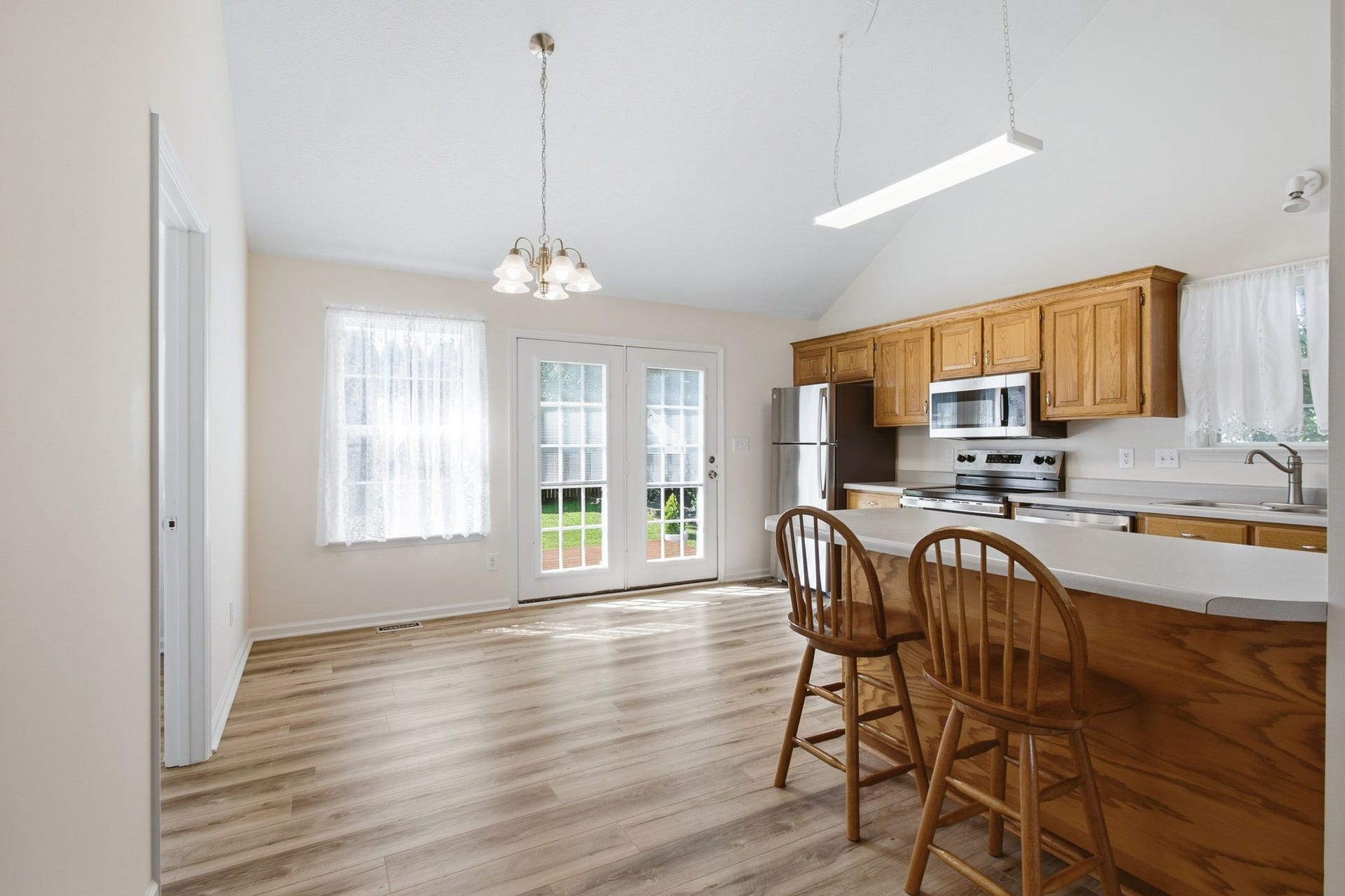 New stainless steel appliances, upgraded lighting, new plumbing fixtures and cabinet hardware!