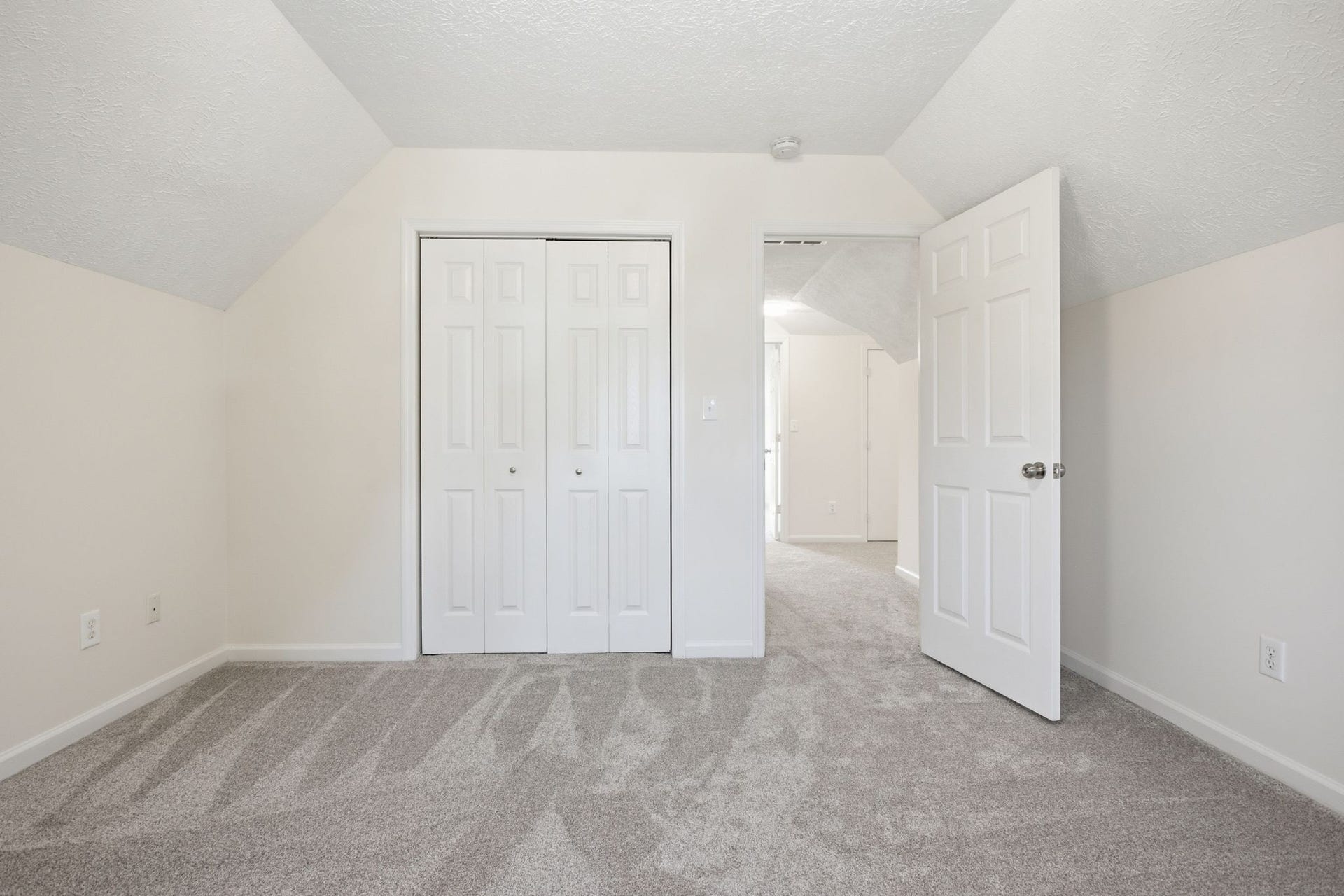 Bedroom 3 ~ View 2:  New carpet
