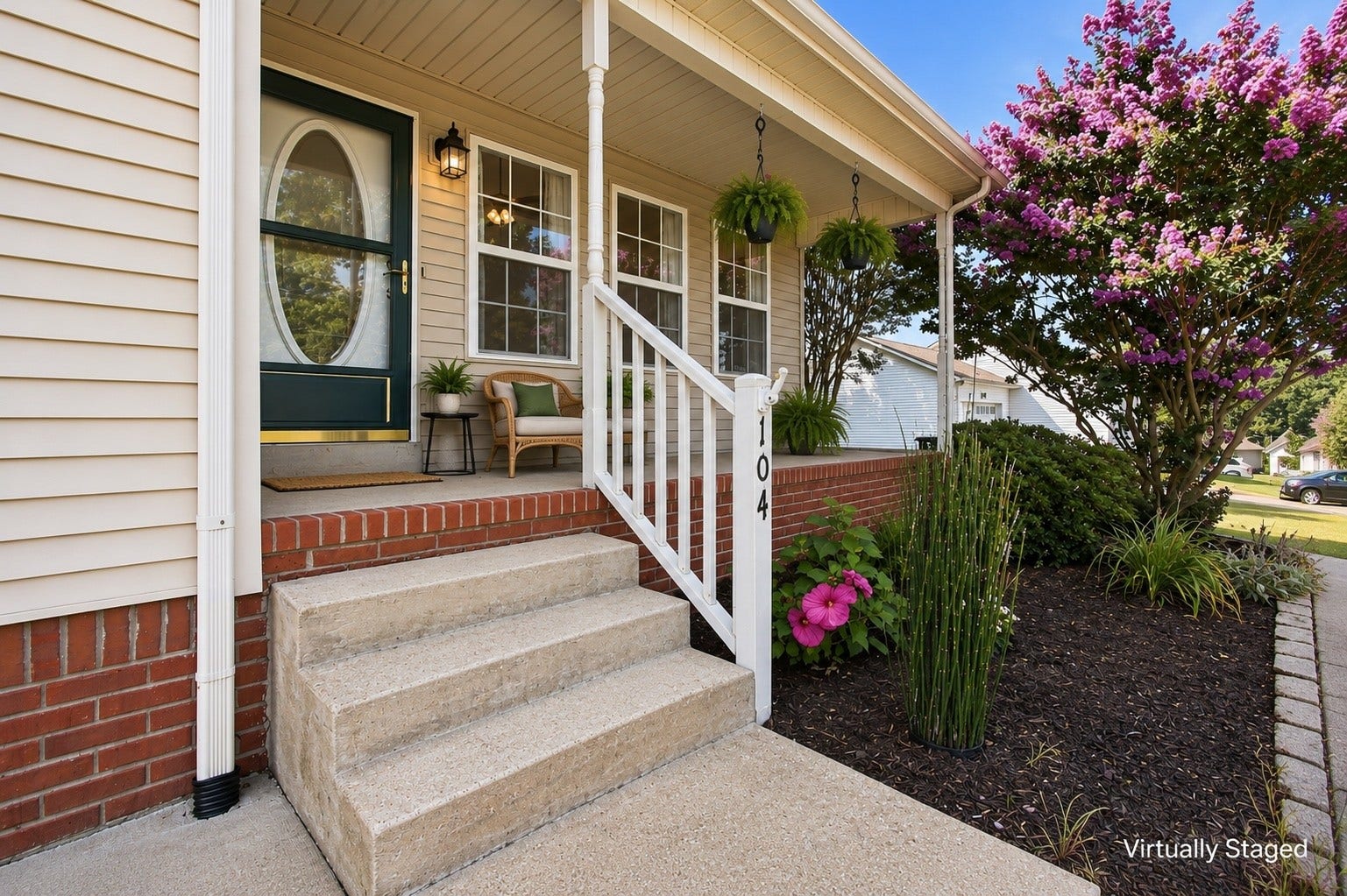 104 Creekview Dr, Columbia, TN 38401