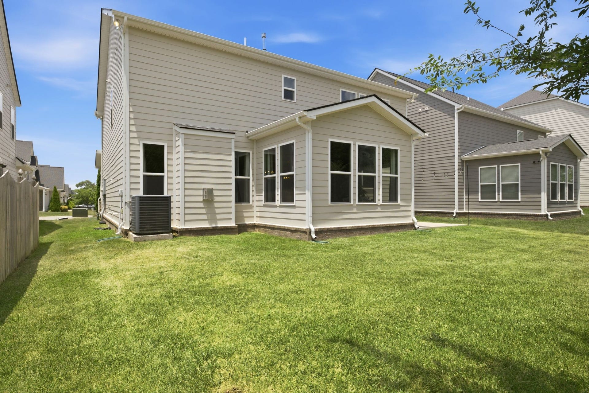 3322 Portwood Dr, Murfreesboro, TN 37129