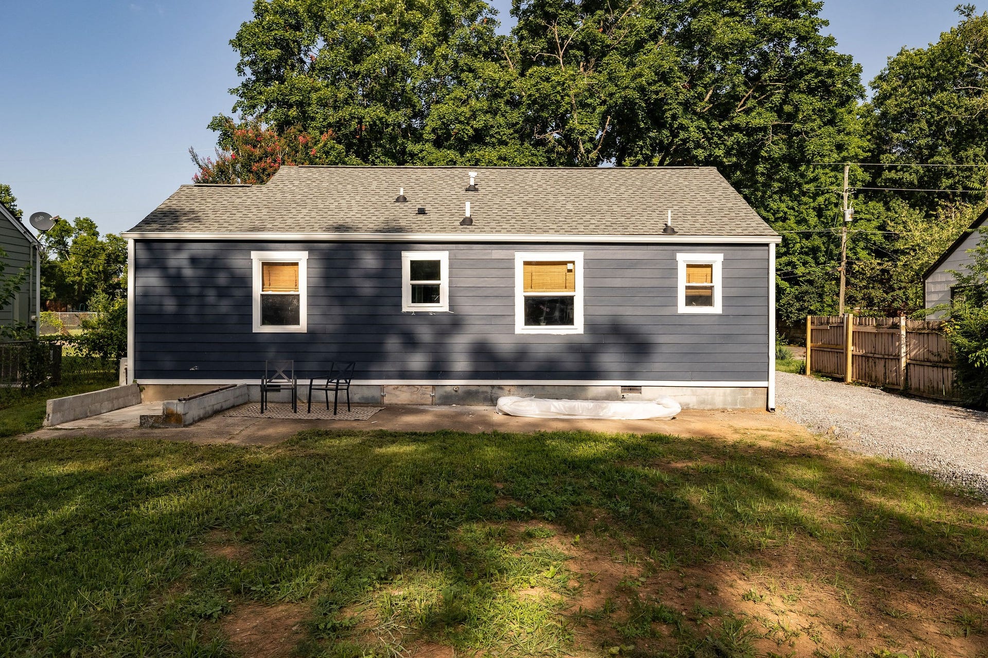 1104 Matthews Pl, #A, Nashville, TN 37206 Use the back pad for private parking or patio