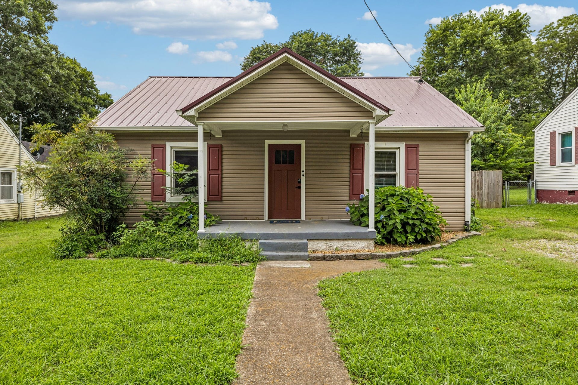 305 Eugene Rd, Columbia, TN 38401 305 Eugene Rd, Columbia, TN 38401