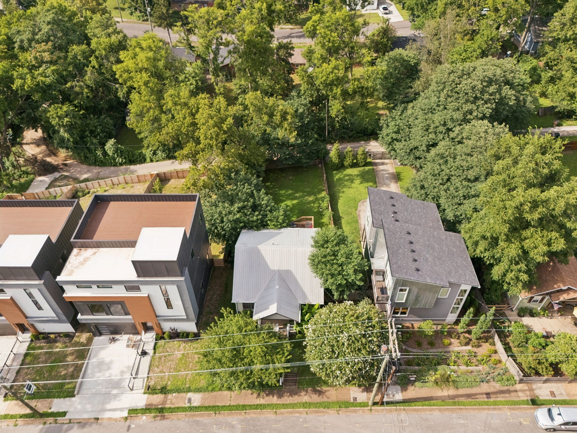 1007 Glenview Dr, Nashville, TN 37206 1007 Glenview Dr, Nashville, TN 37206