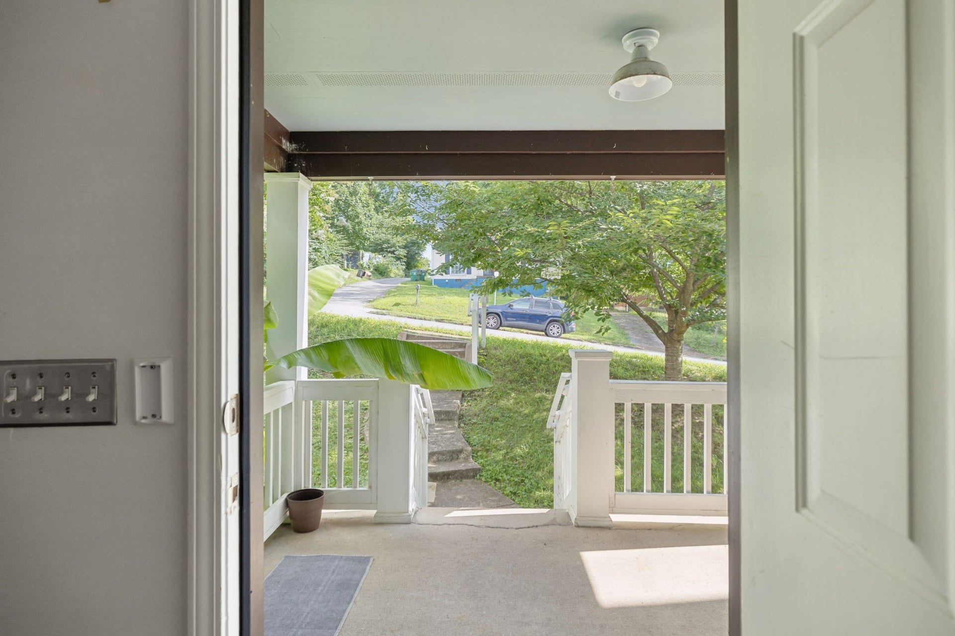 1007 Glenview Dr, Nashville, TN 37206 1007 Glenview Dr, Nashville, TN 37206