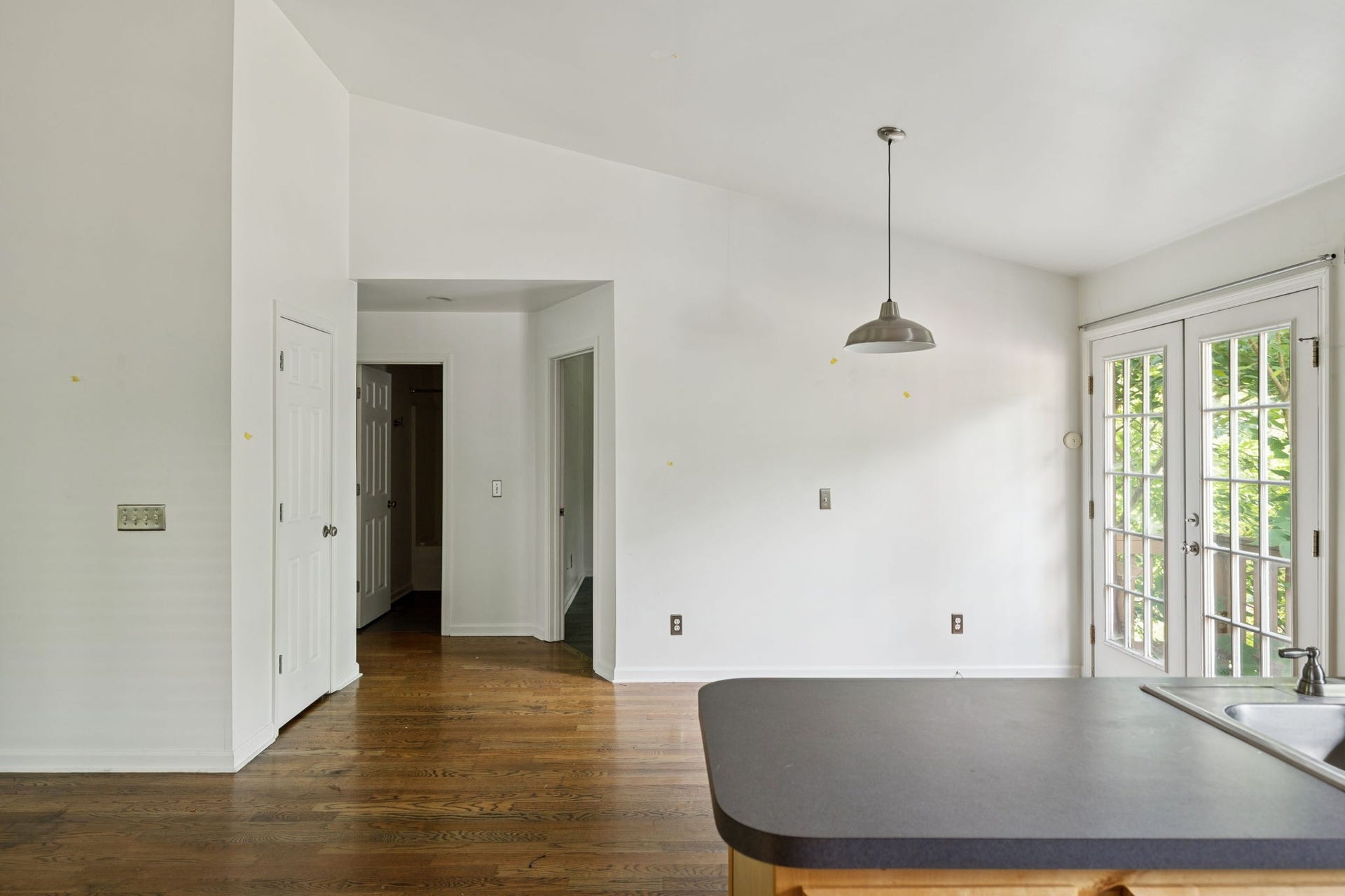 1007 Glenview Dr, Nashville, TN 37206 1007 Glenview Dr, Nashville, TN 37206