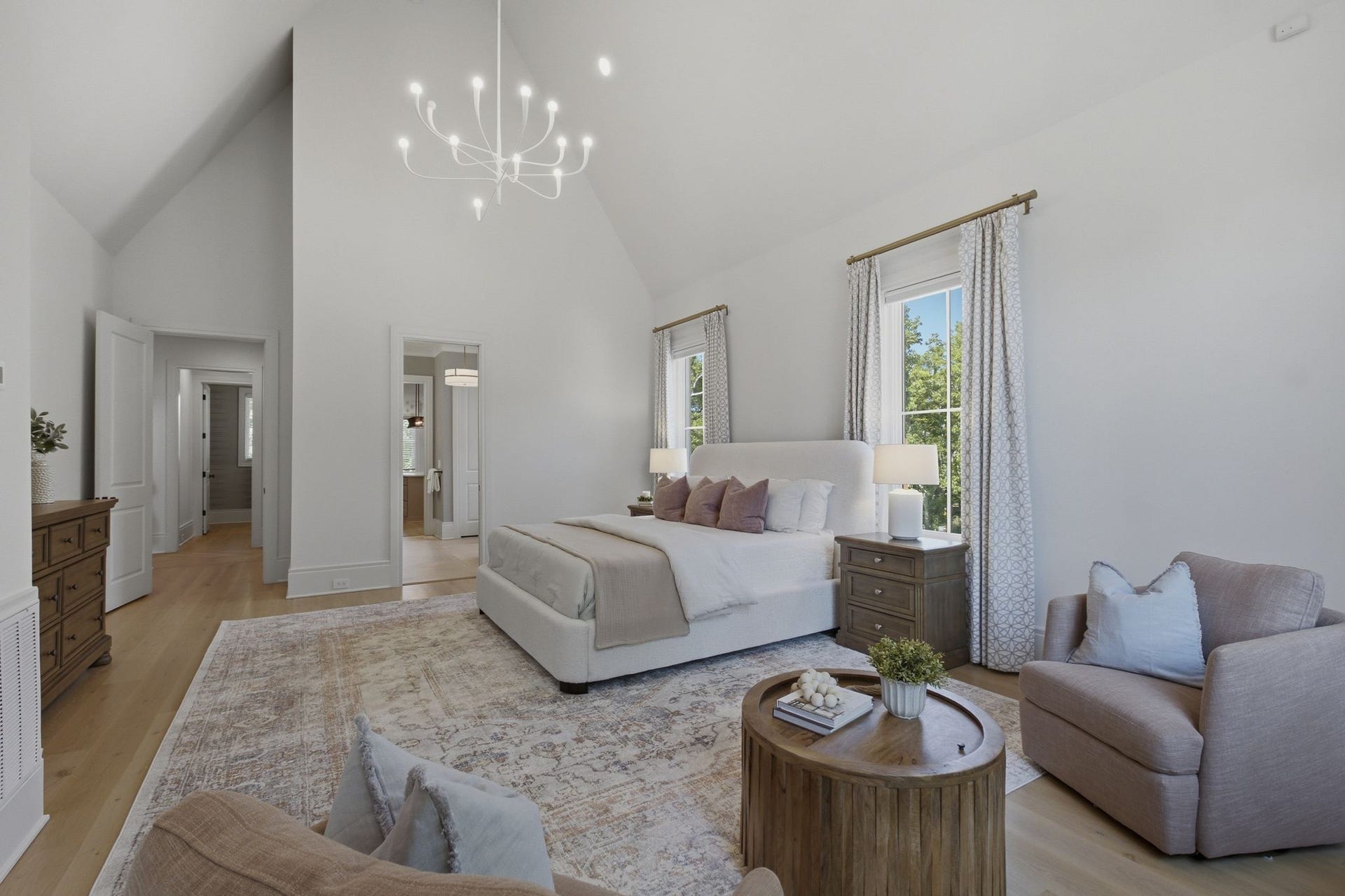 508 Davidson Road, Nashville, TN 37205 Another perspective of the bedroom.