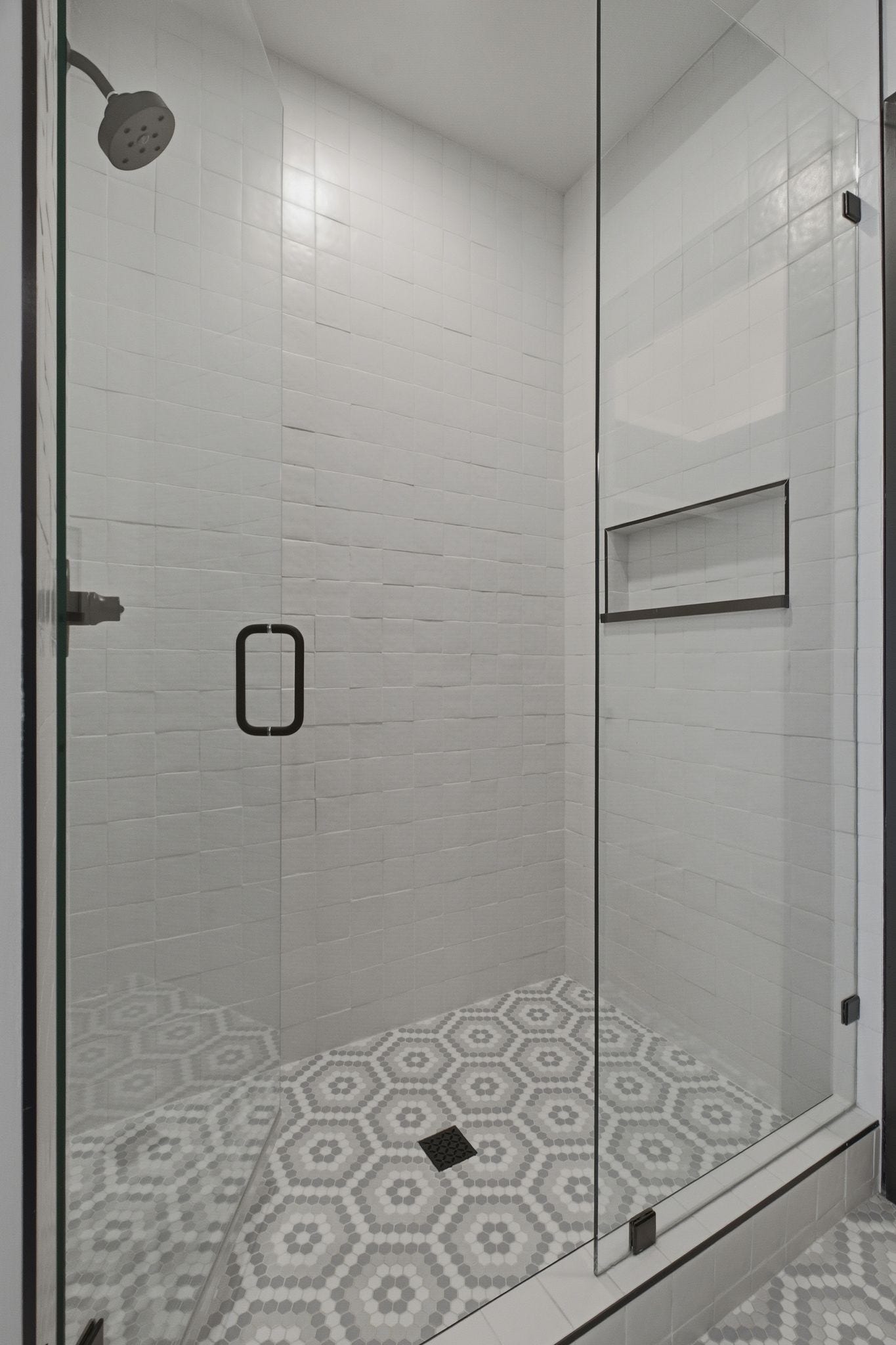 508 Davidson Road, Nashville, TN 37205 A closer view of the shower.