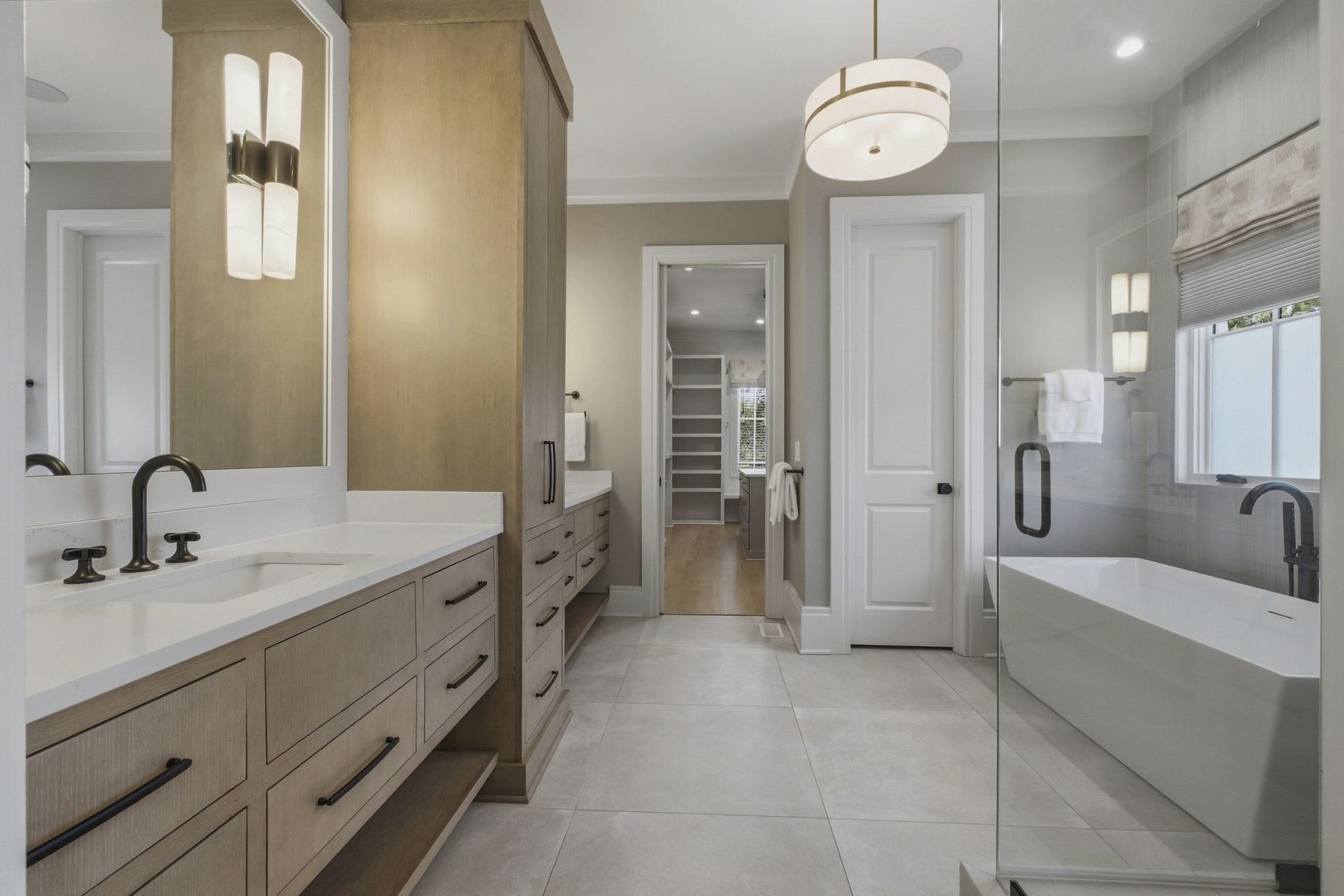 508 Davidson Road, Nashville, TN 37205 Enter and enjoy your own private spa sanctuary.