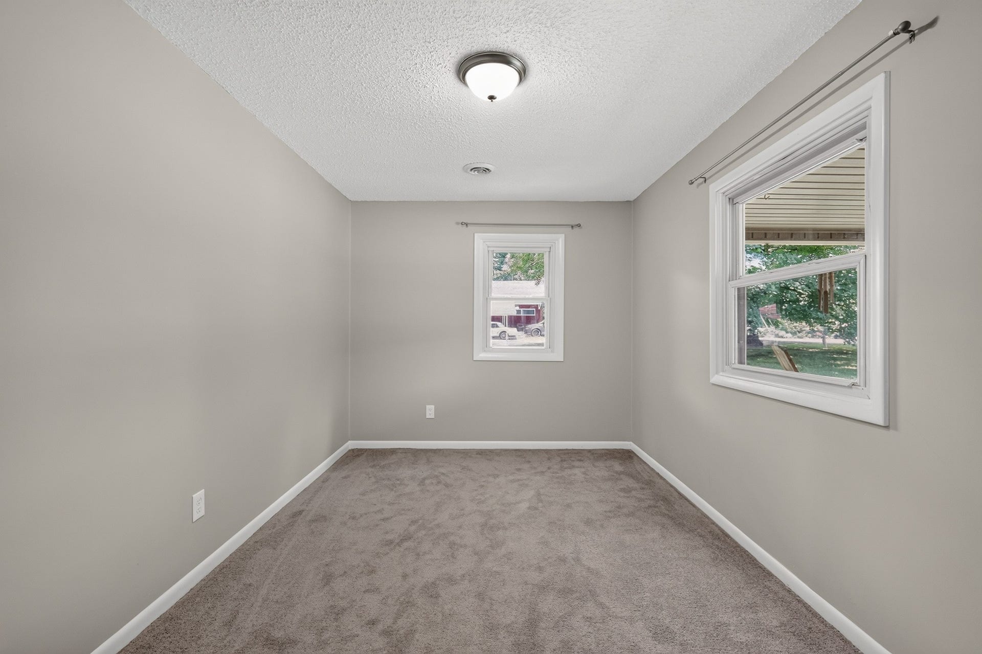 515 Lillard Rd, Murfreesboro, TN 37130 515 Lillard Rd, Murfreesboro, TN 37130