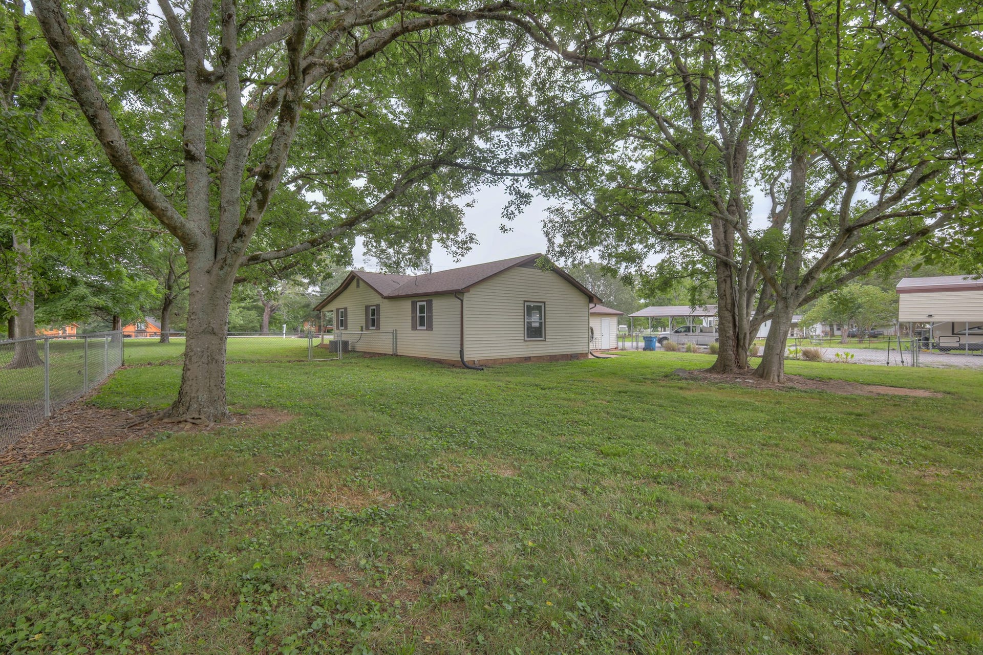 515 Lillard Rd, Murfreesboro, TN 37130 515 Lillard Rd, Murfreesboro, TN 37130