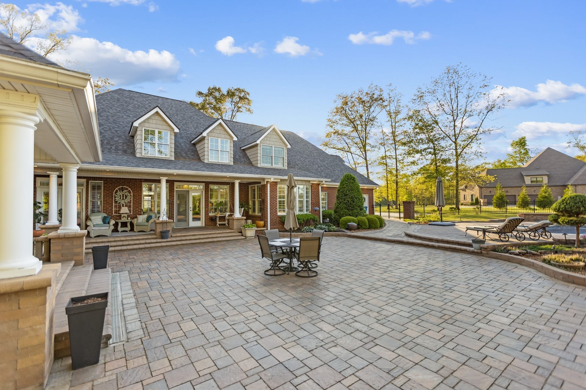 446 Waterford Dr, Manchester, TN 37355 446 Waterford Dr, Manchester, TN 37355