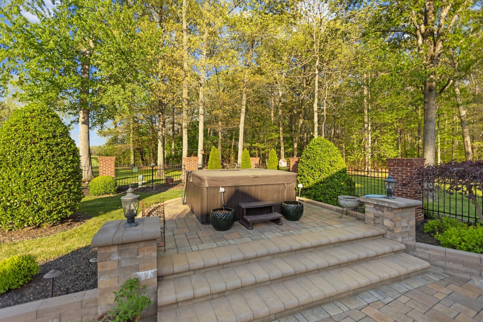 446 Waterford Dr, Manchester, TN 37355 446 Waterford Dr, Manchester, TN 37355