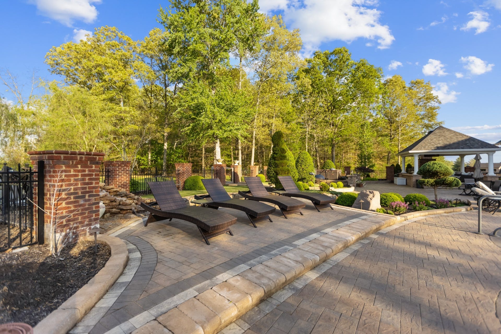 446 Waterford Dr, Manchester, TN 37355 446 Waterford Dr, Manchester, TN 37355