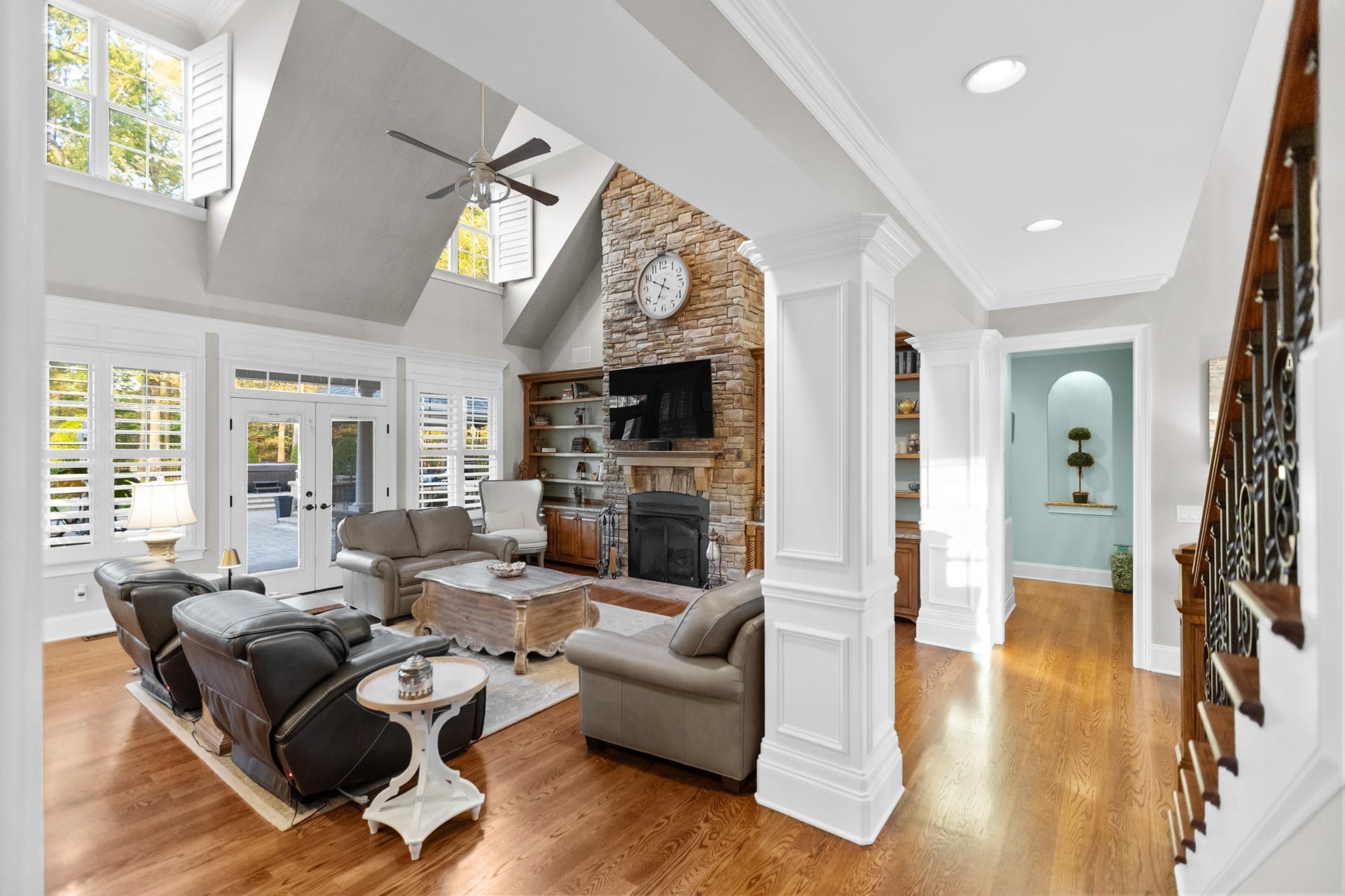 446 Waterford Dr, Manchester, TN 37355 446 Waterford Dr, Manchester, TN 37355