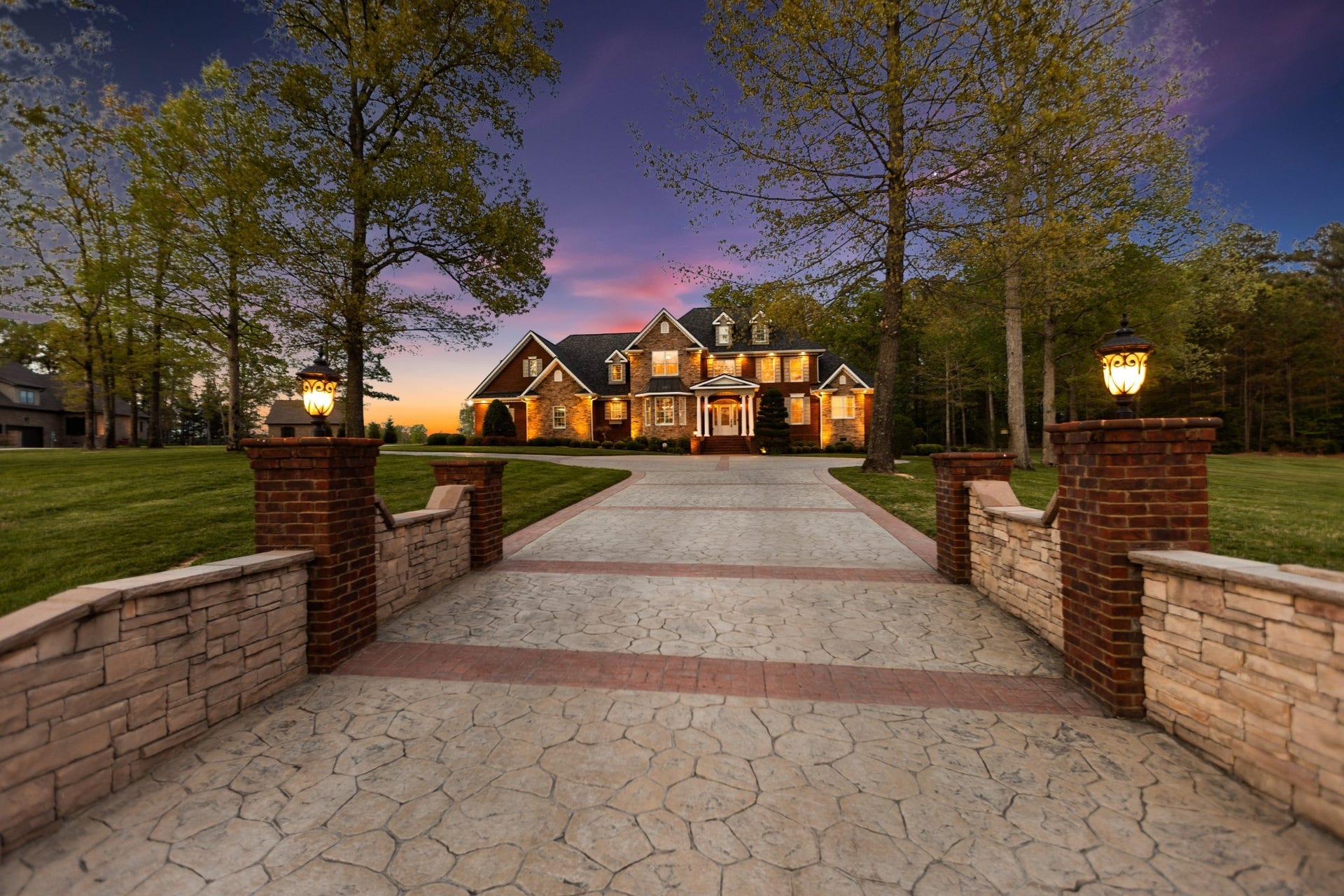 446 Waterford Dr, Manchester, TN 37355 446 Waterford Dr, Manchester, TN 37355