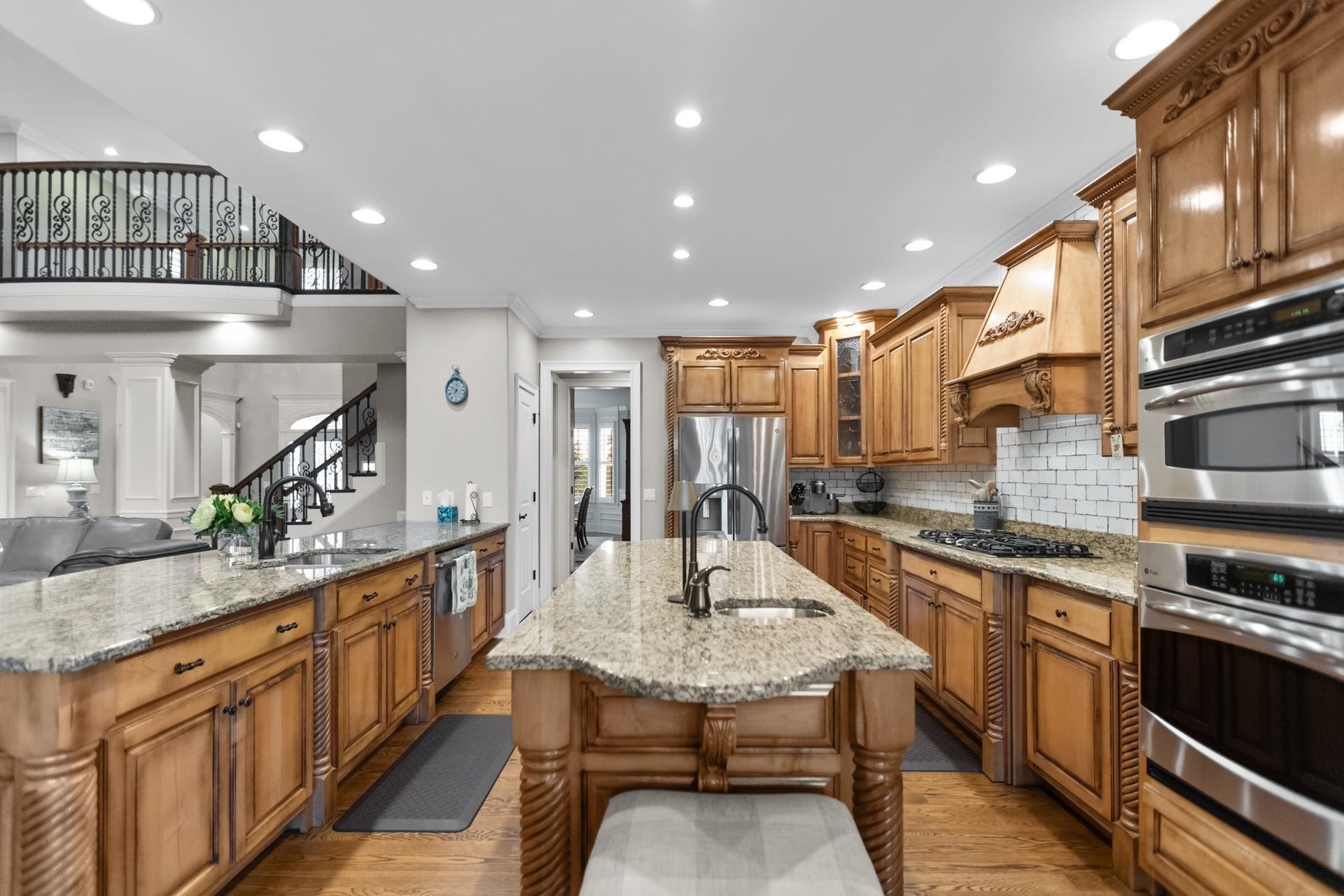 446 Waterford Dr, Manchester, TN 37355 446 Waterford Dr, Manchester, TN 37355