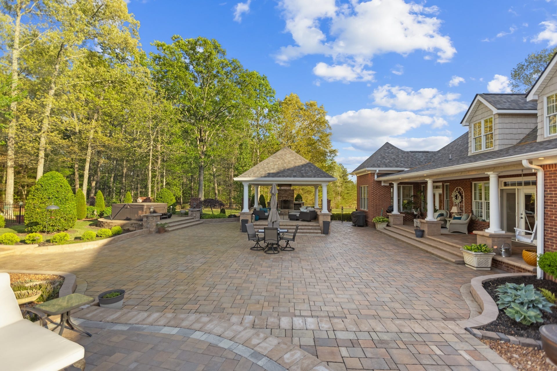 446 Waterford Dr, Manchester, TN 37355 446 Waterford Dr, Manchester, TN 37355