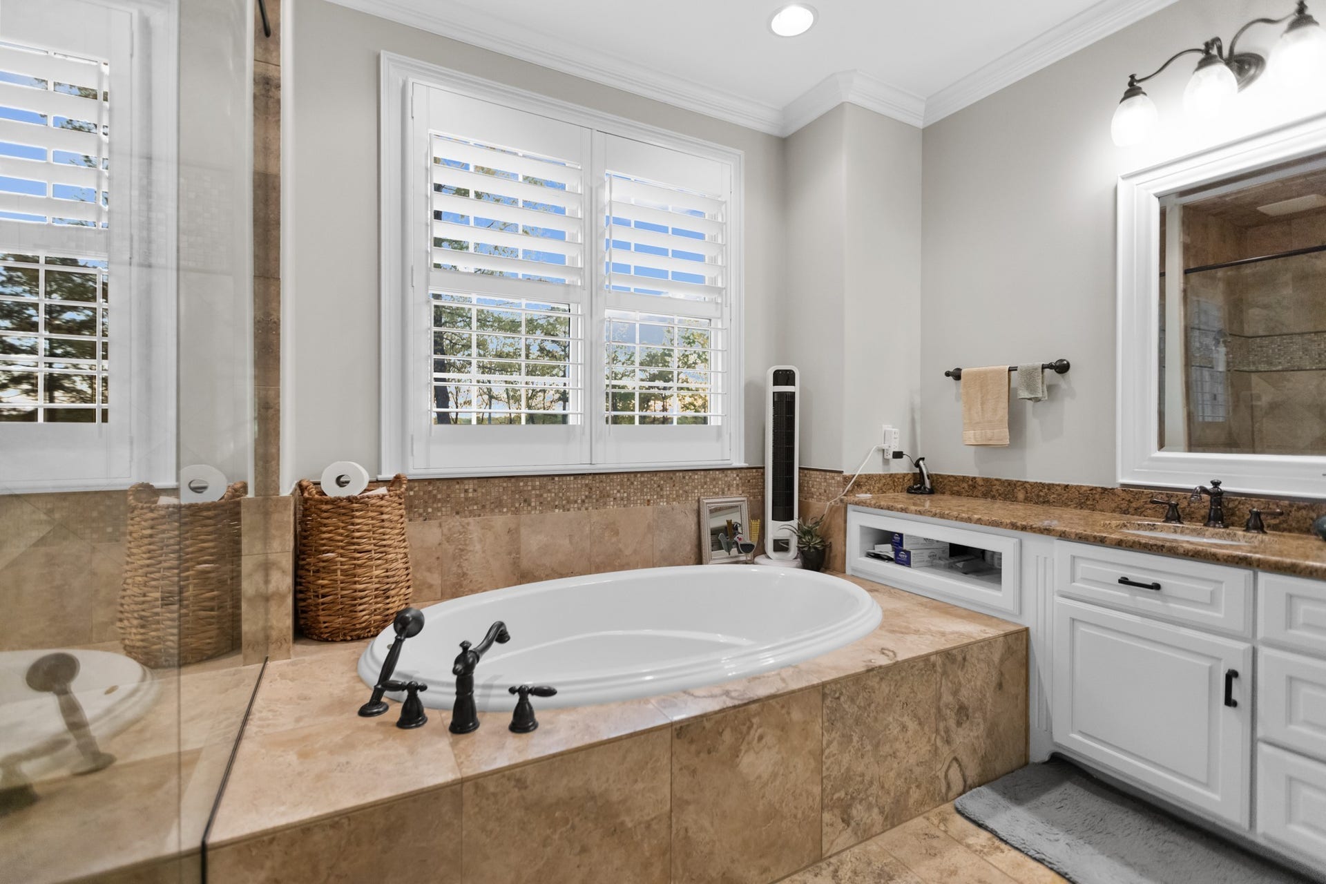 446 Waterford Dr, Manchester, TN 37355 446 Waterford Dr, Manchester, TN 37355