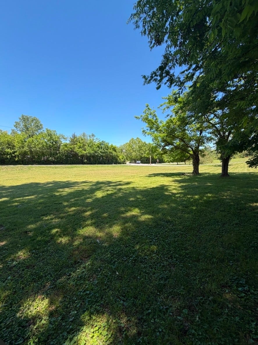 1A Theta Pike, Columbia, TN 38401 1A Theta Pike, Columbia, TN 38401