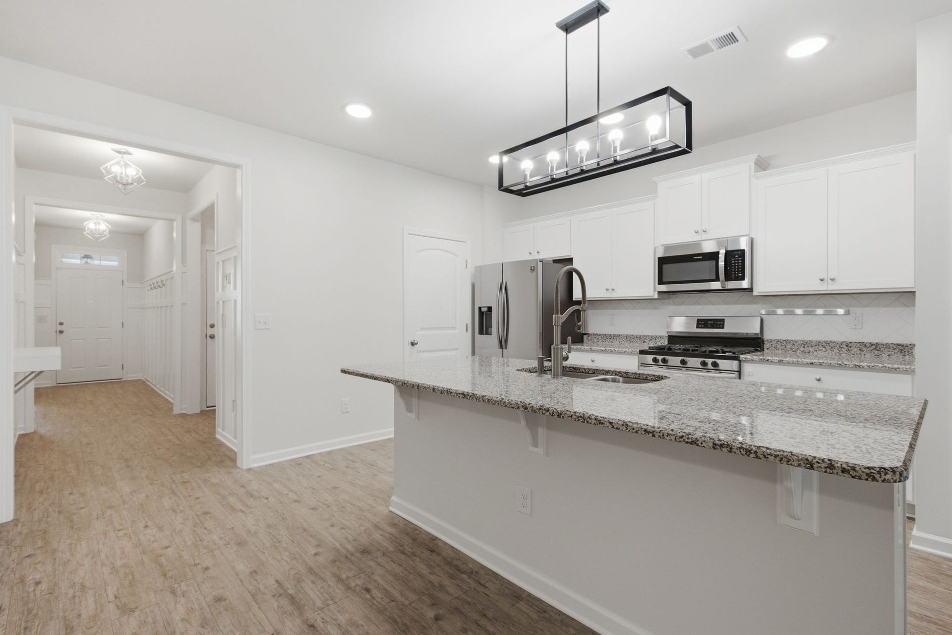 716 Prominence Rd, Columbia, TN 38401 The Island has Plenty of Room for 3 Barstools