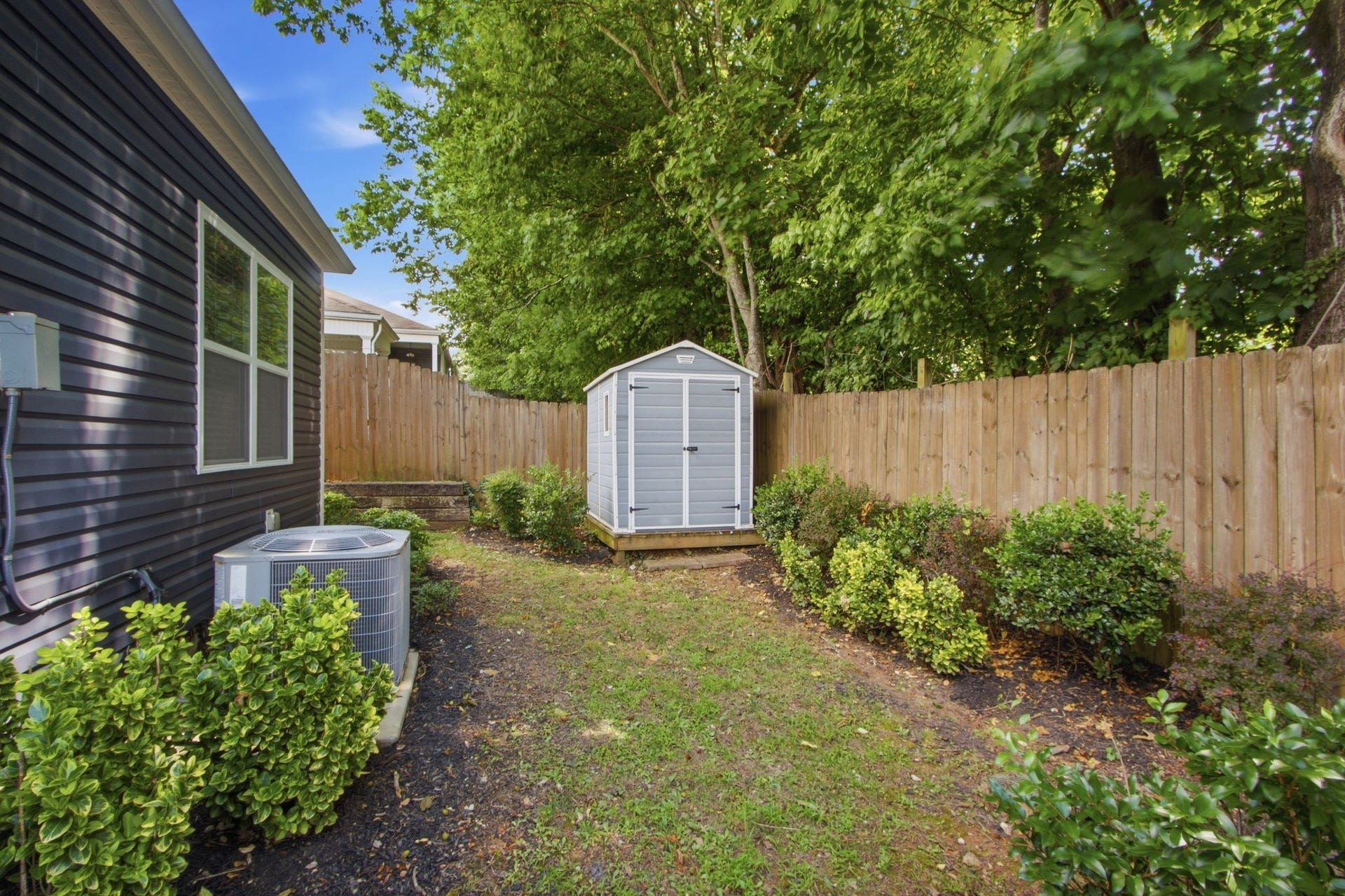 716 Prominence Rd, Columbia, TN 38401 Fully Fenced Backyard - The Storage Shed will Remain